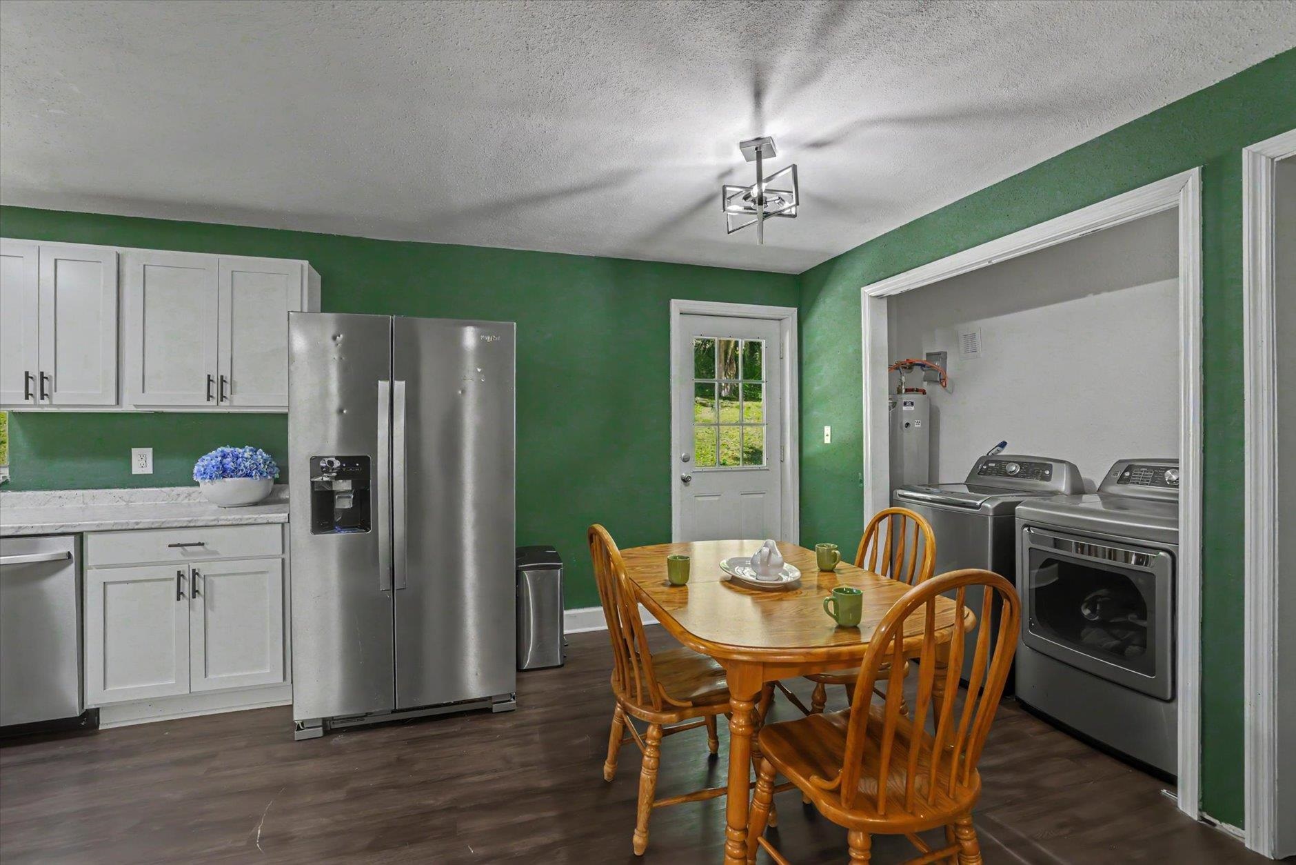 2007 Rosedale Drive