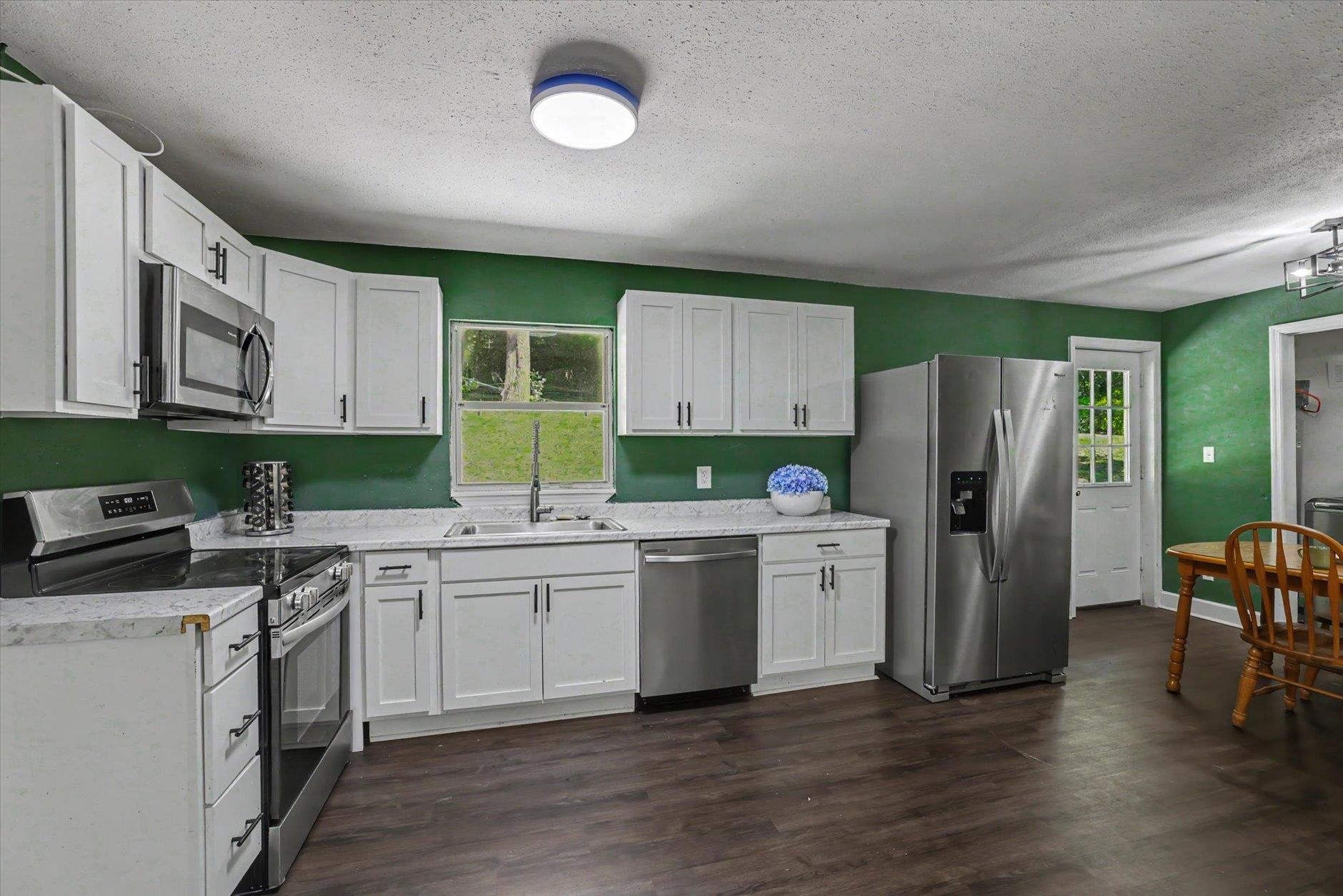 2007 Rosedale Drive