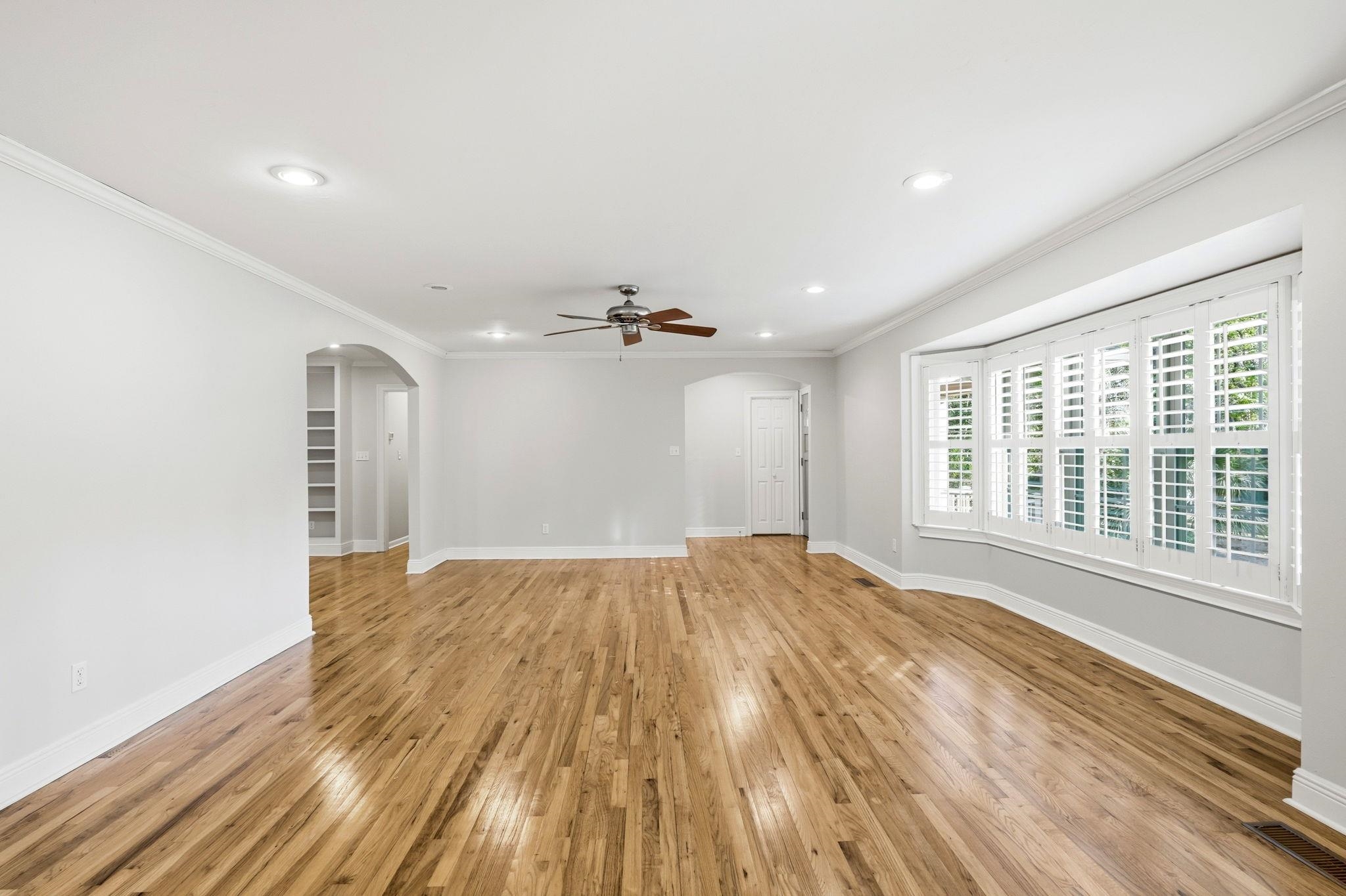 2406 Troland Road