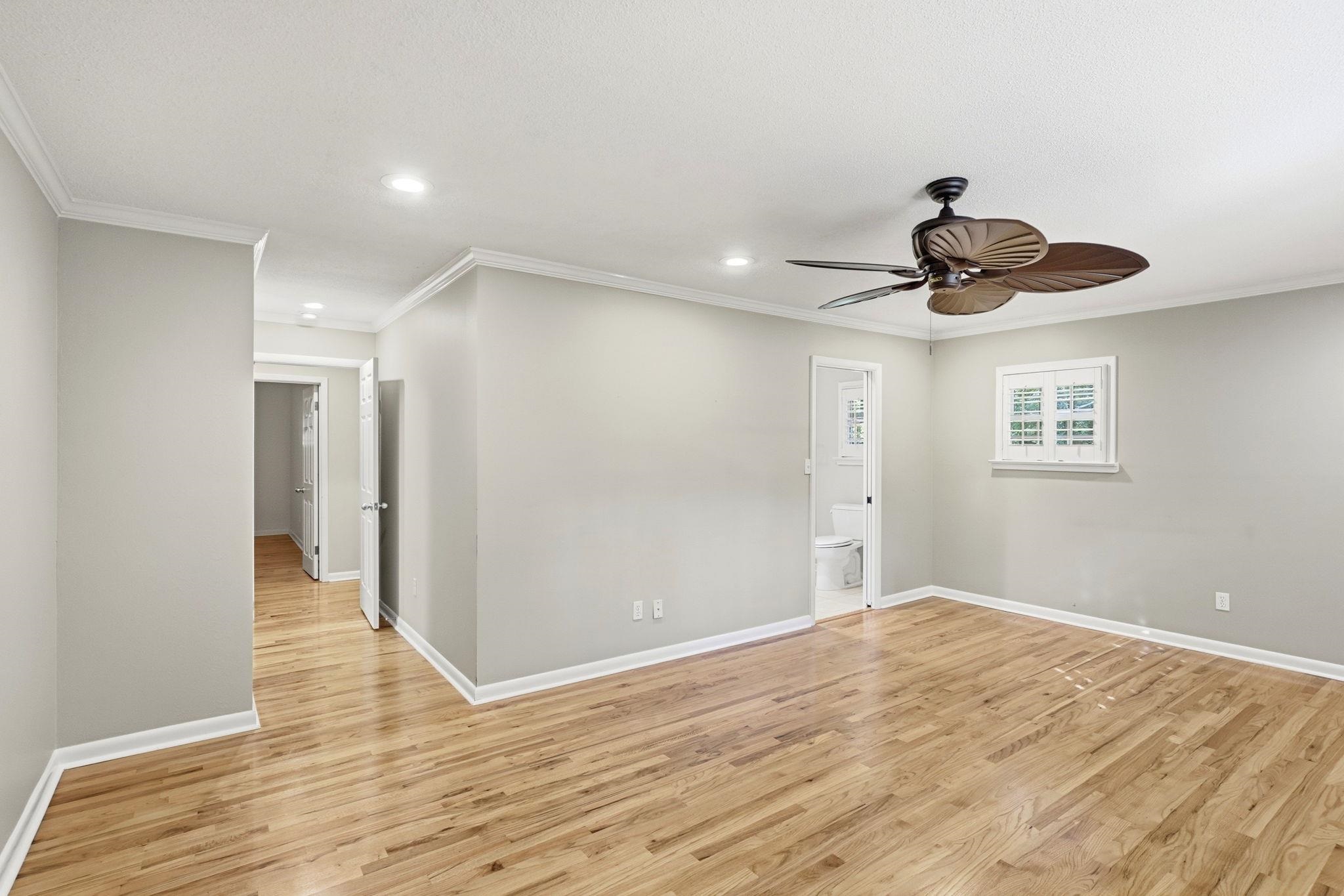 2406 Troland Road