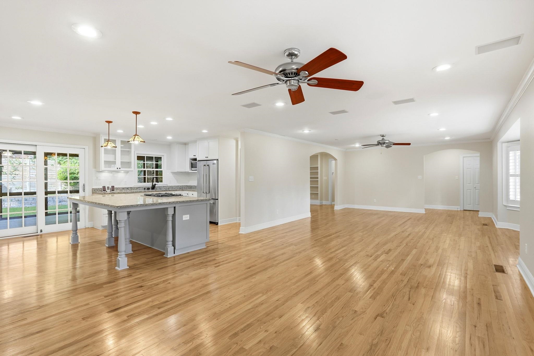 2406 Troland Road