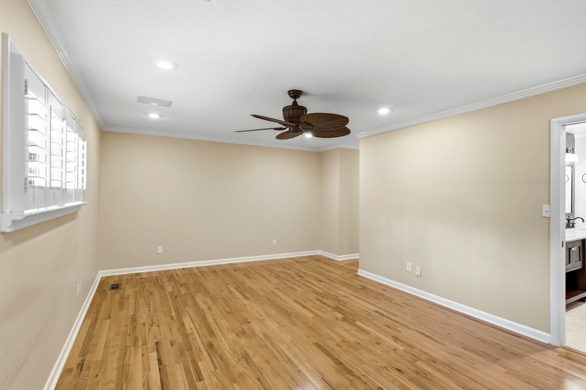 2406 Troland Road