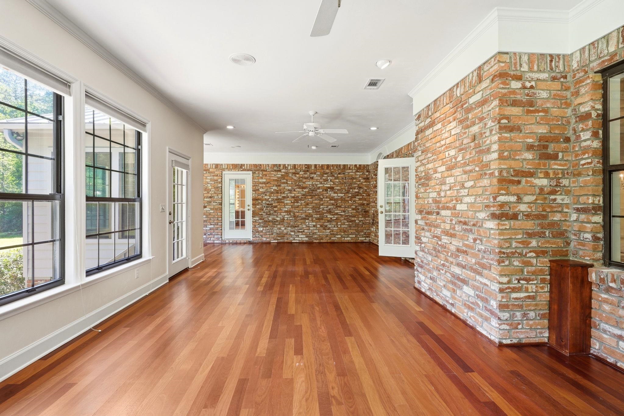 7161 OX BOW Circle