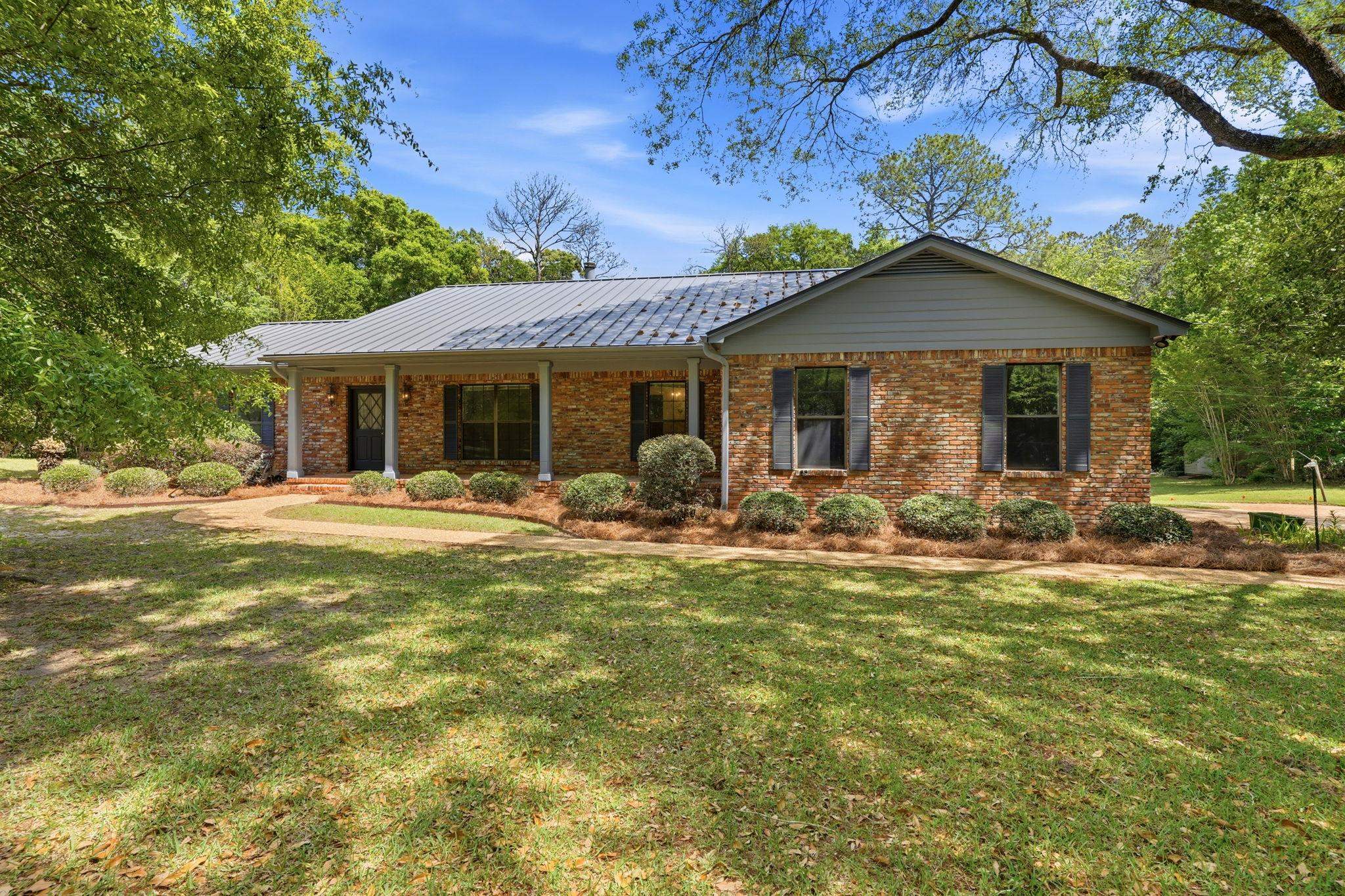7161 OX BOW Circle