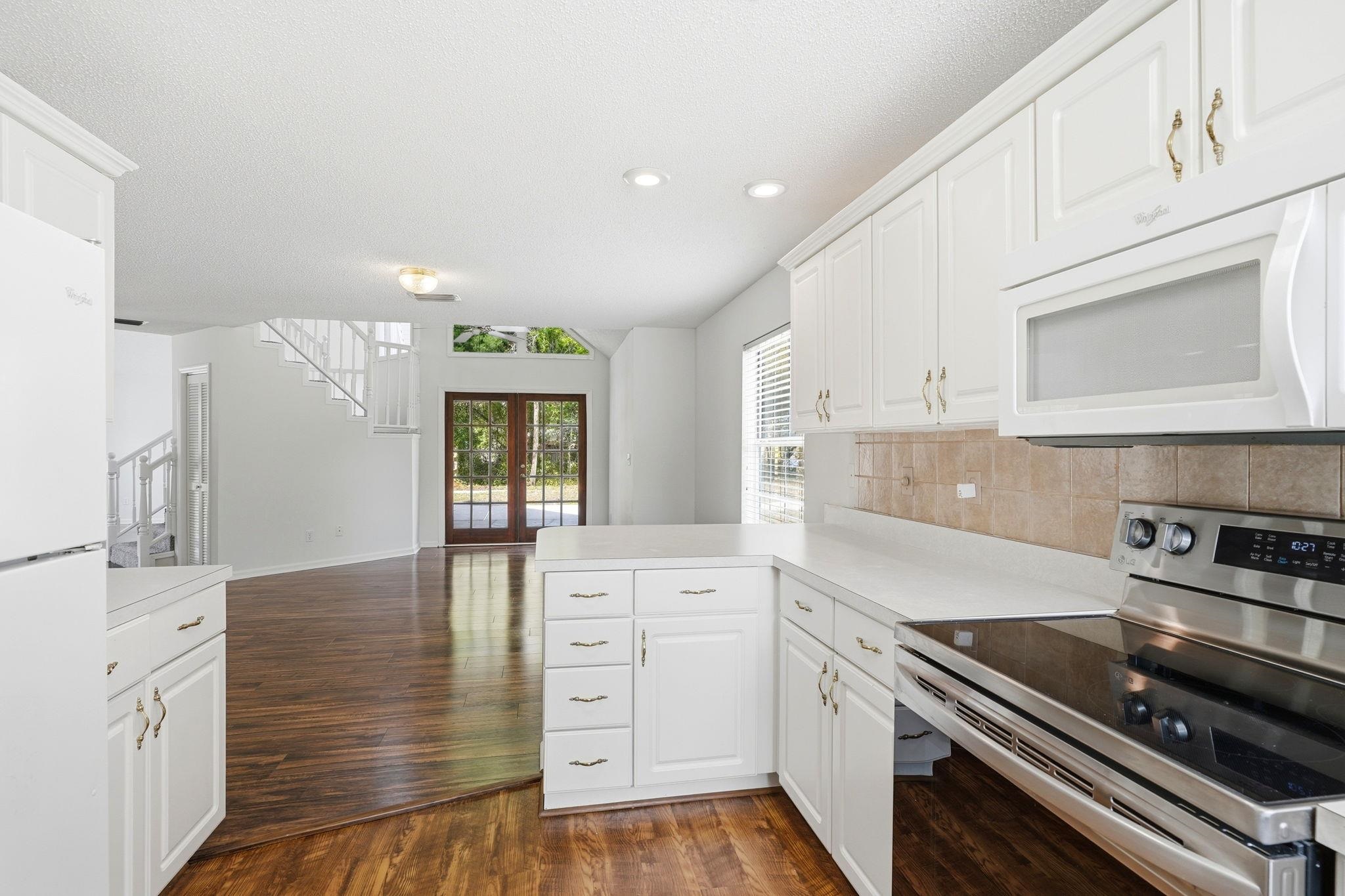 1200 MARVIN Drive