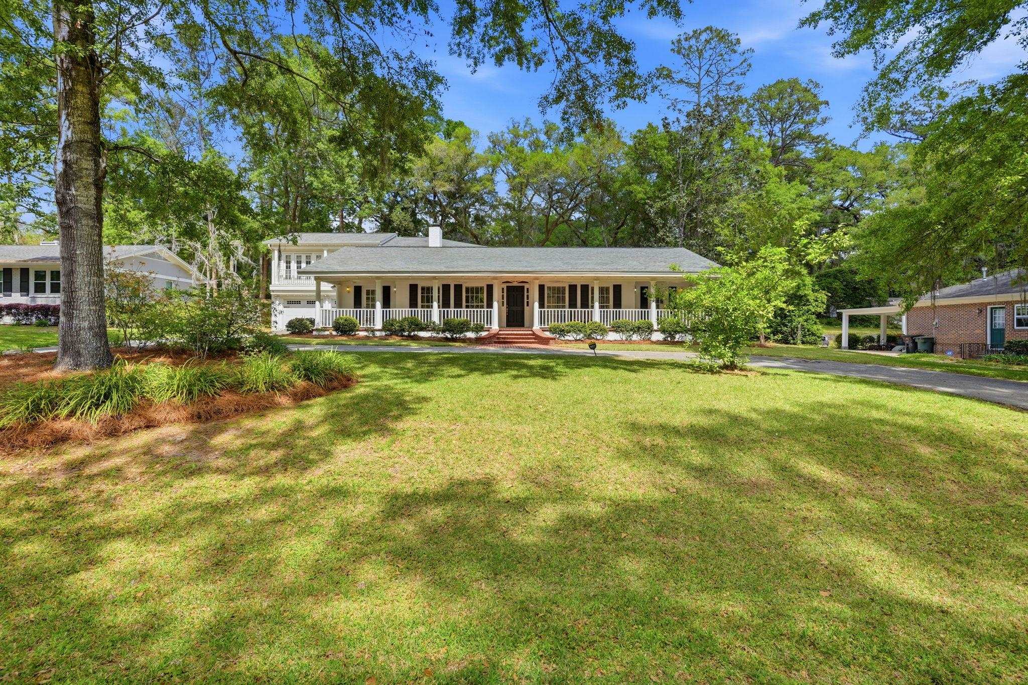 1110 LOTHIAN Drive