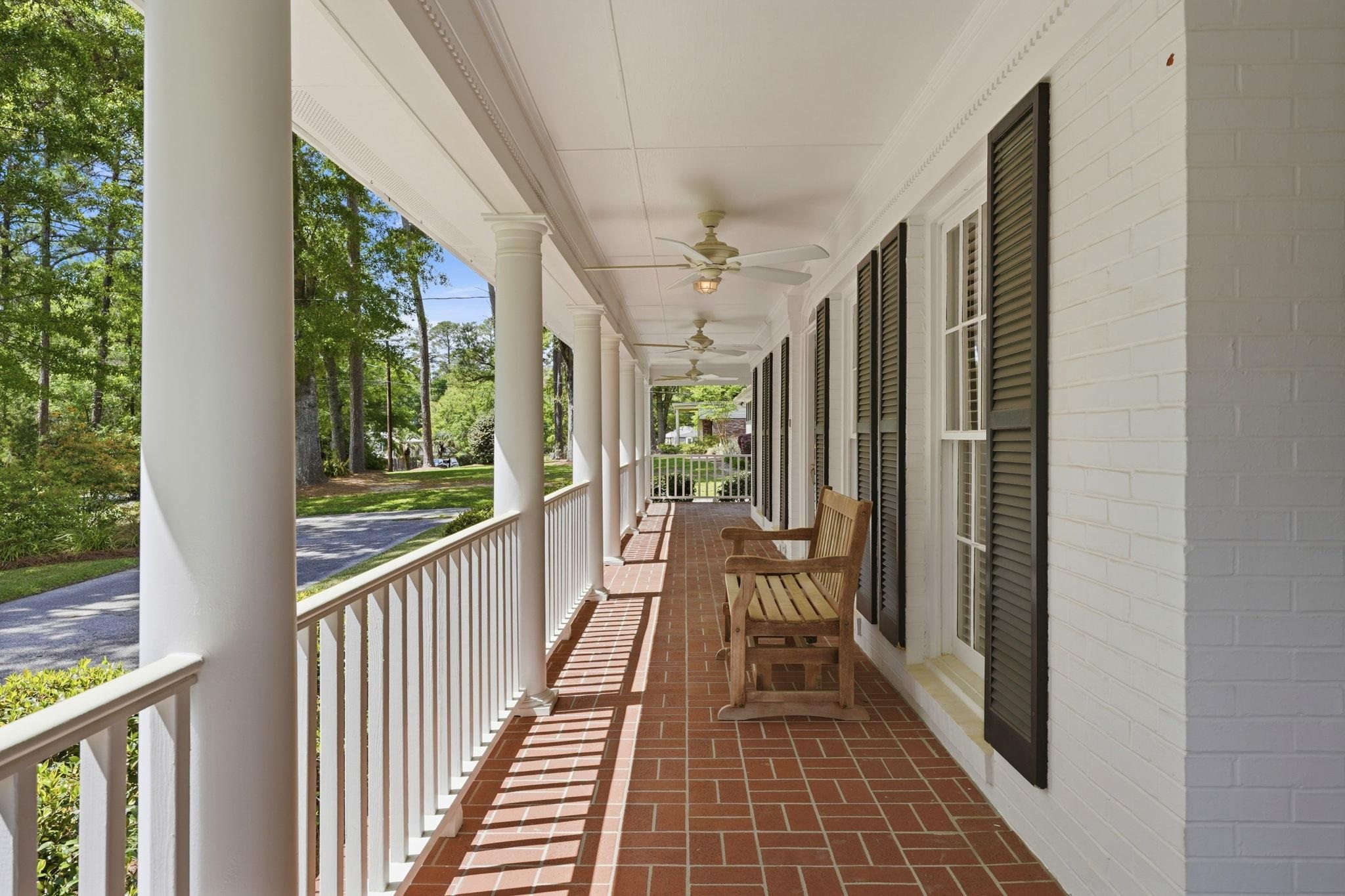 1110 LOTHIAN Drive