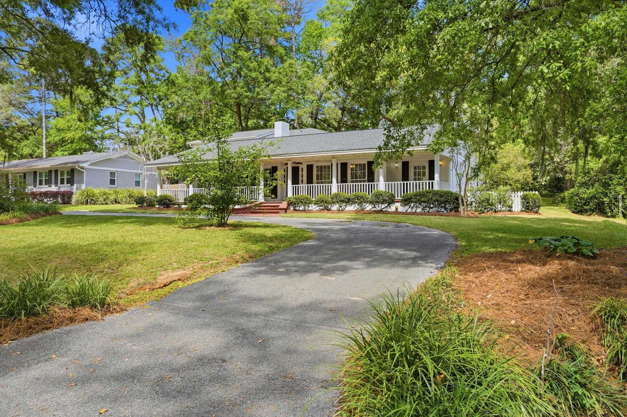 1110 LOTHIAN Drive