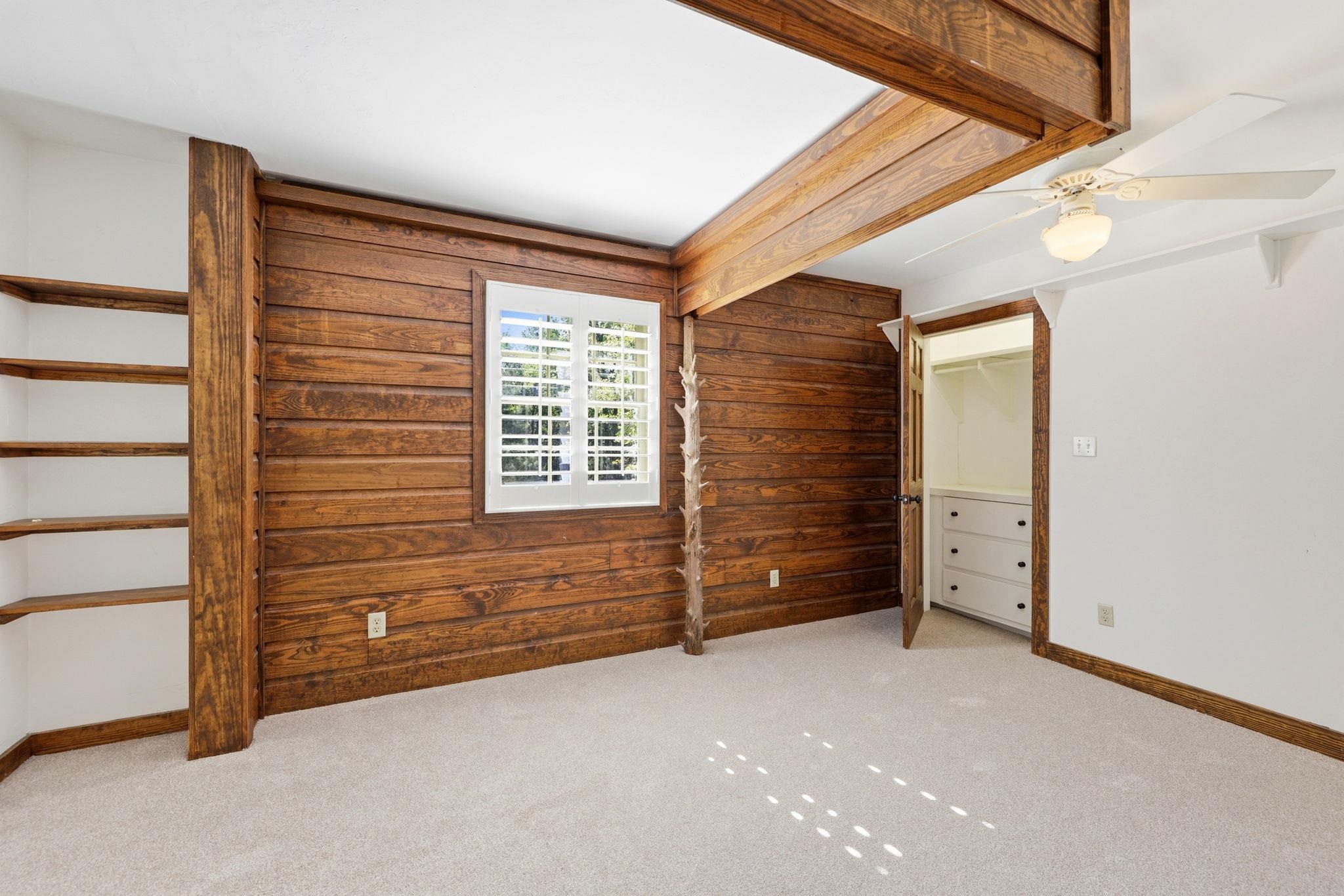 3415 WOODLEY Road