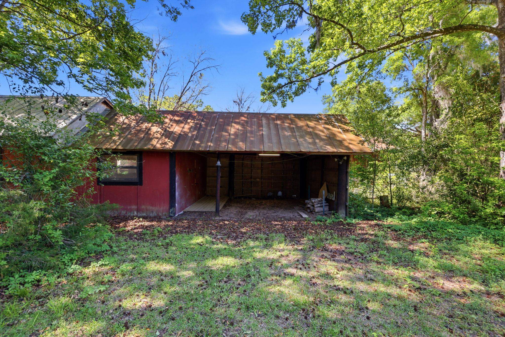 3415 WOODLEY Road