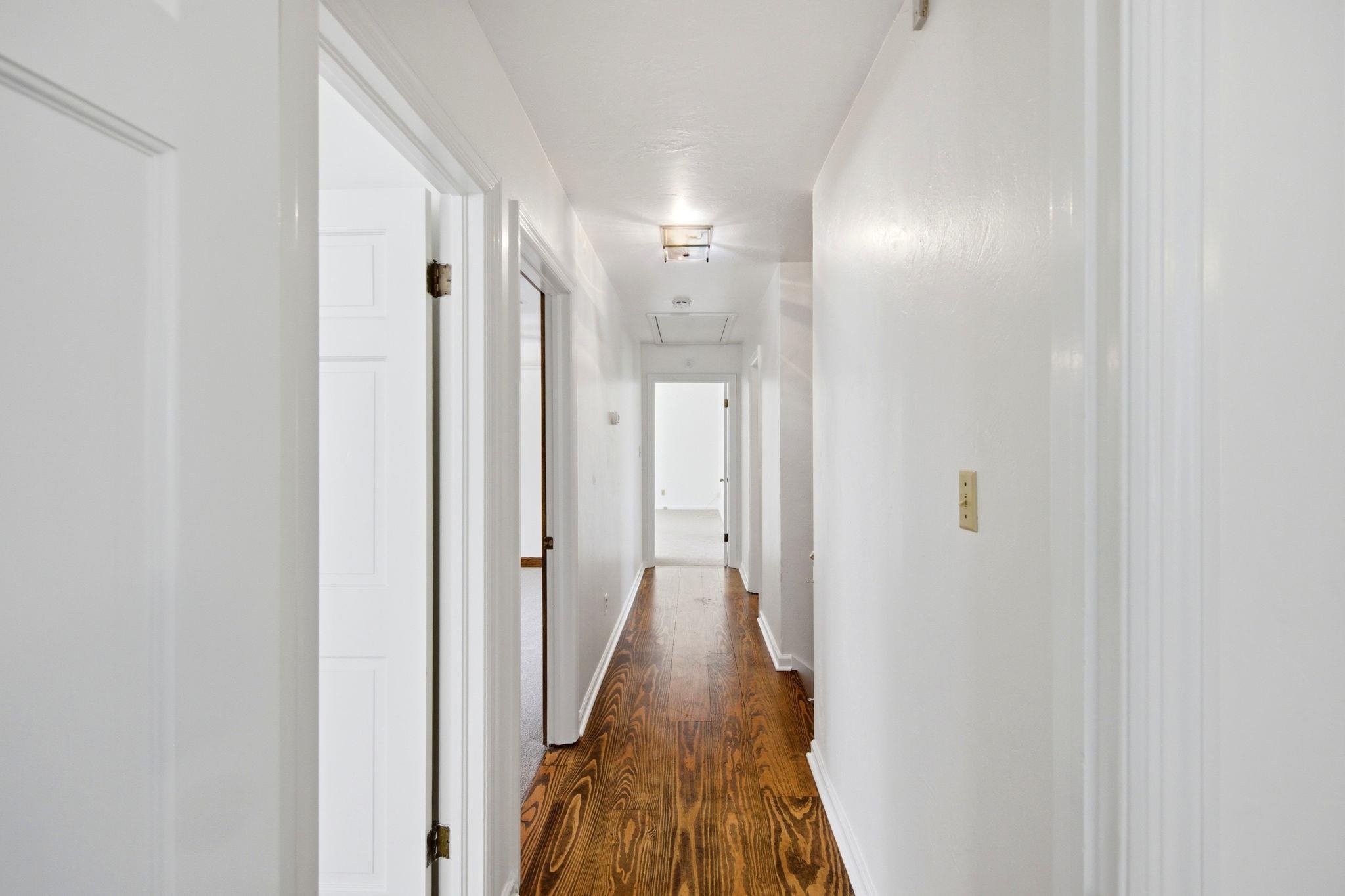 3415 WOODLEY Road