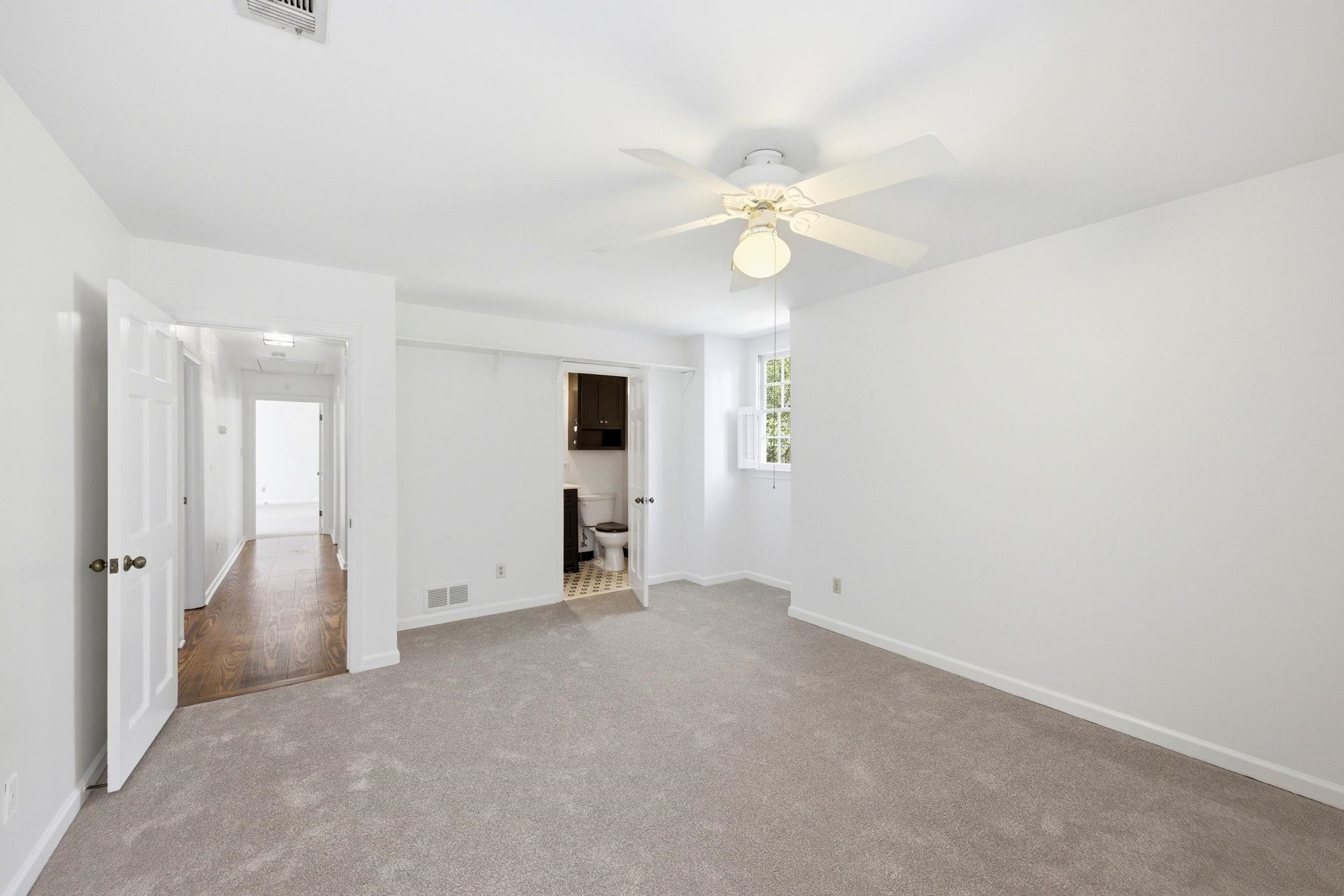 3415 WOODLEY Road