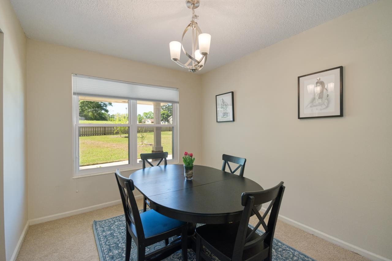 2399 CLARA KEE Boulevard