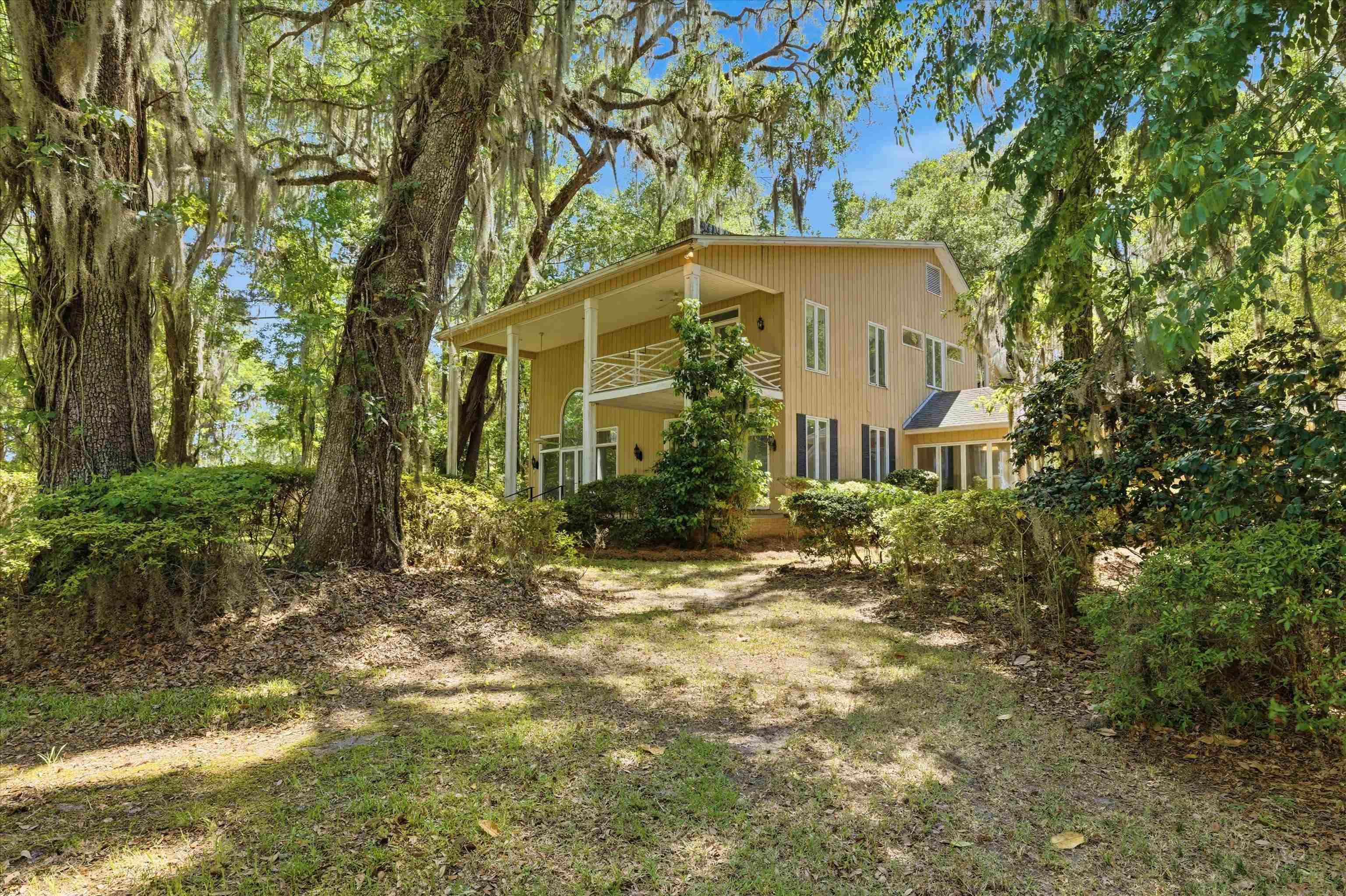 10945 Luna Point Road