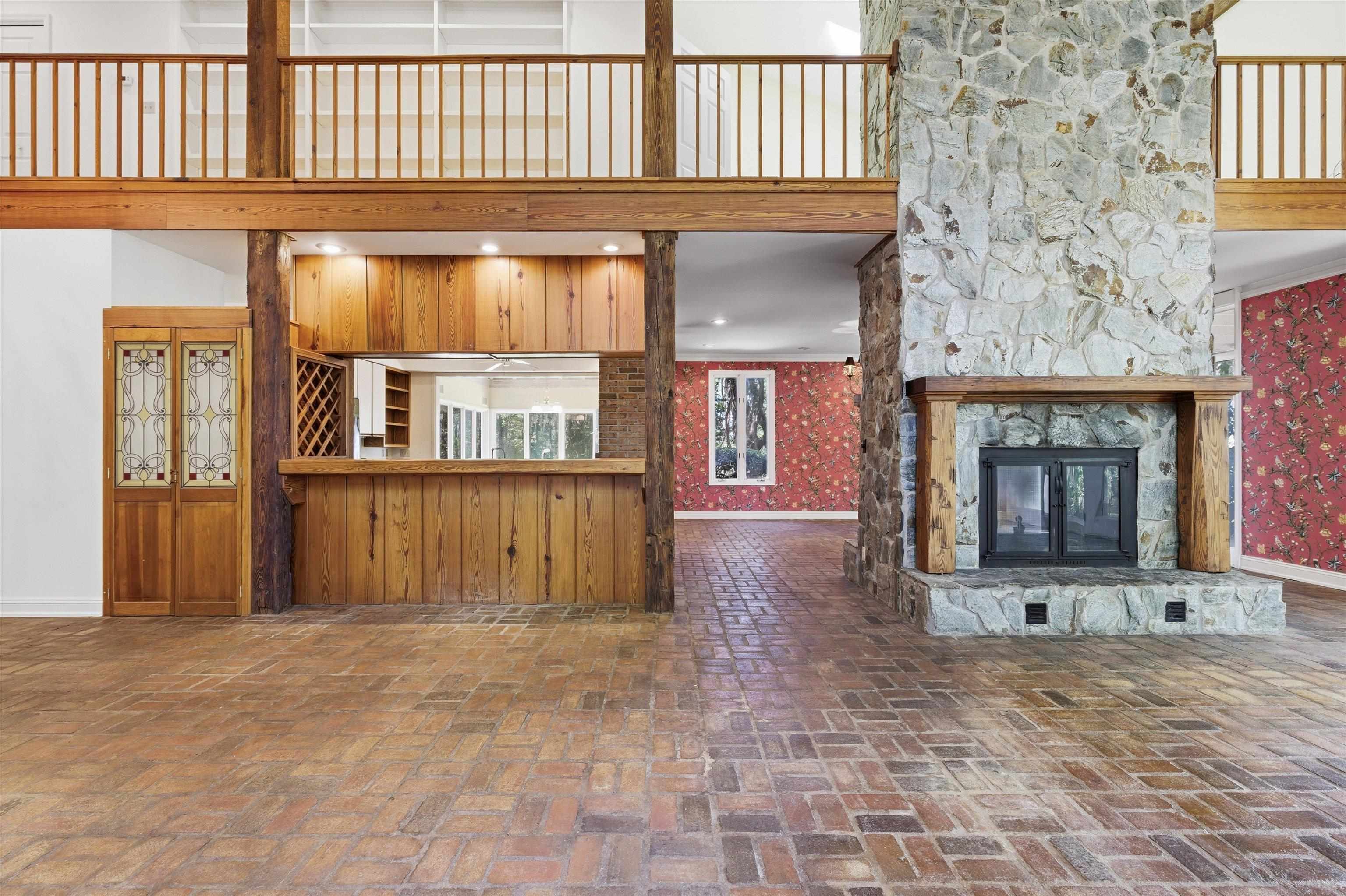 10945 Luna Point Road