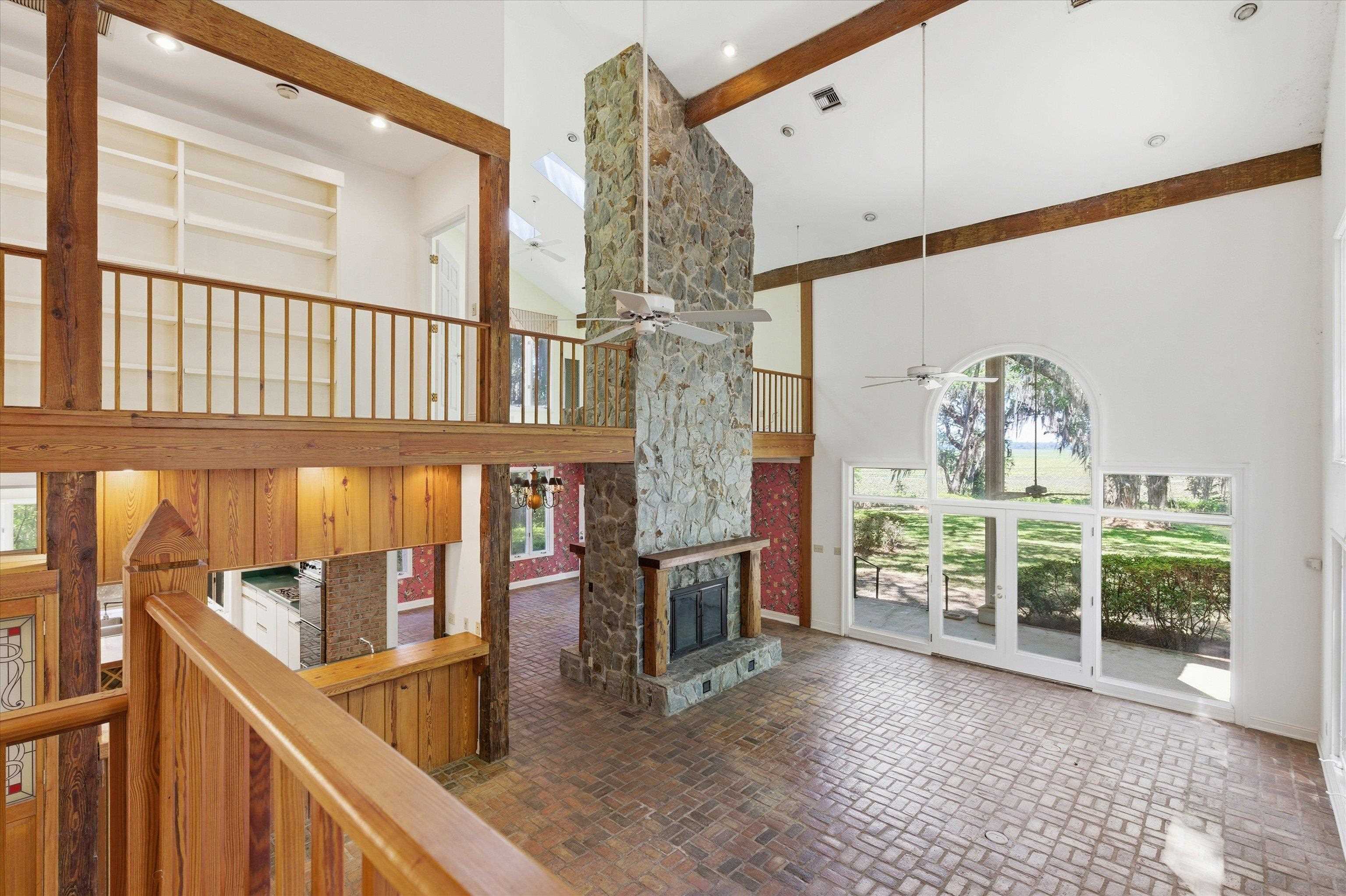 10945 Luna Point Road