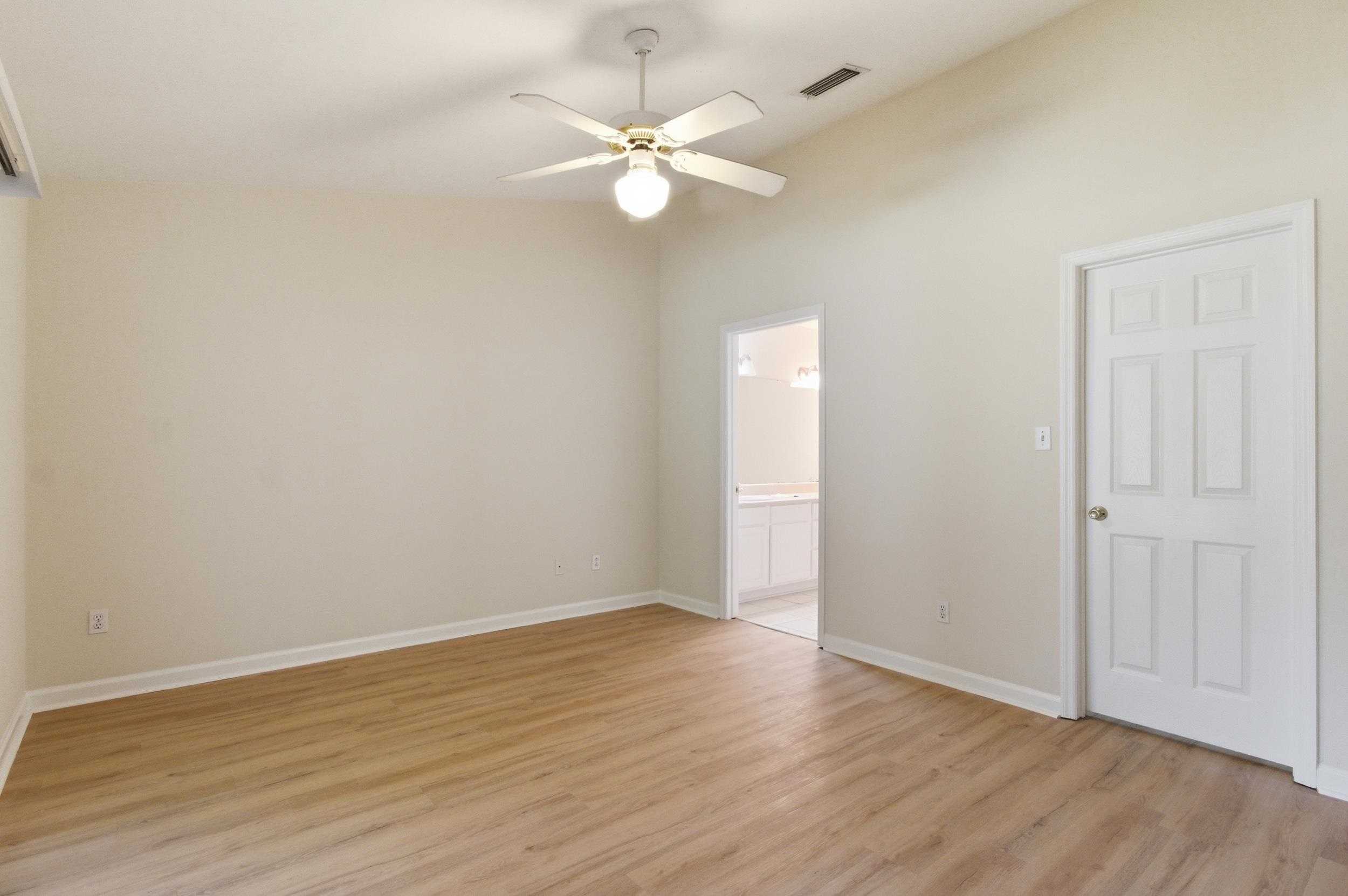 1288 Mosswood Chase