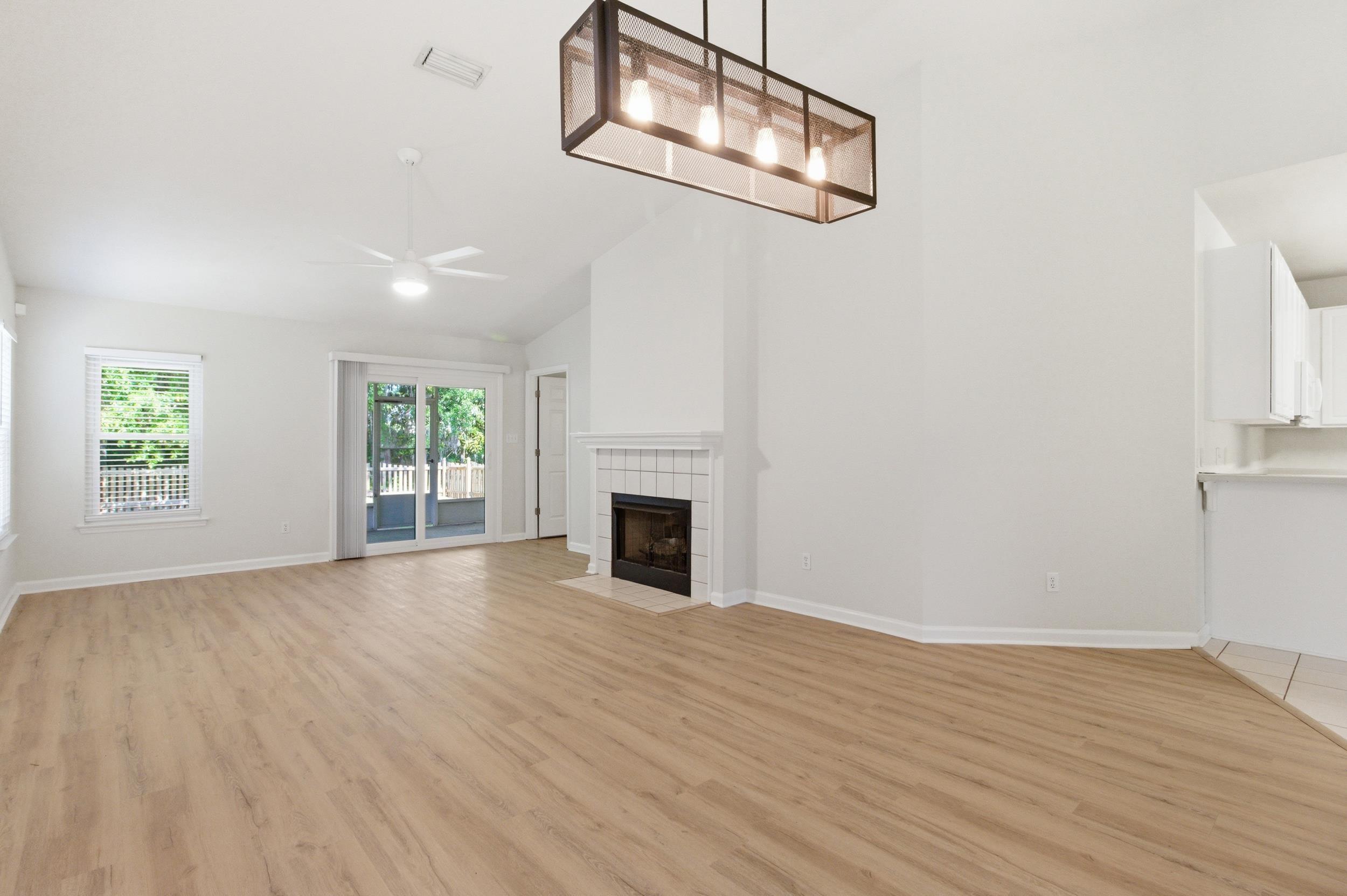 1288 Mosswood Chase