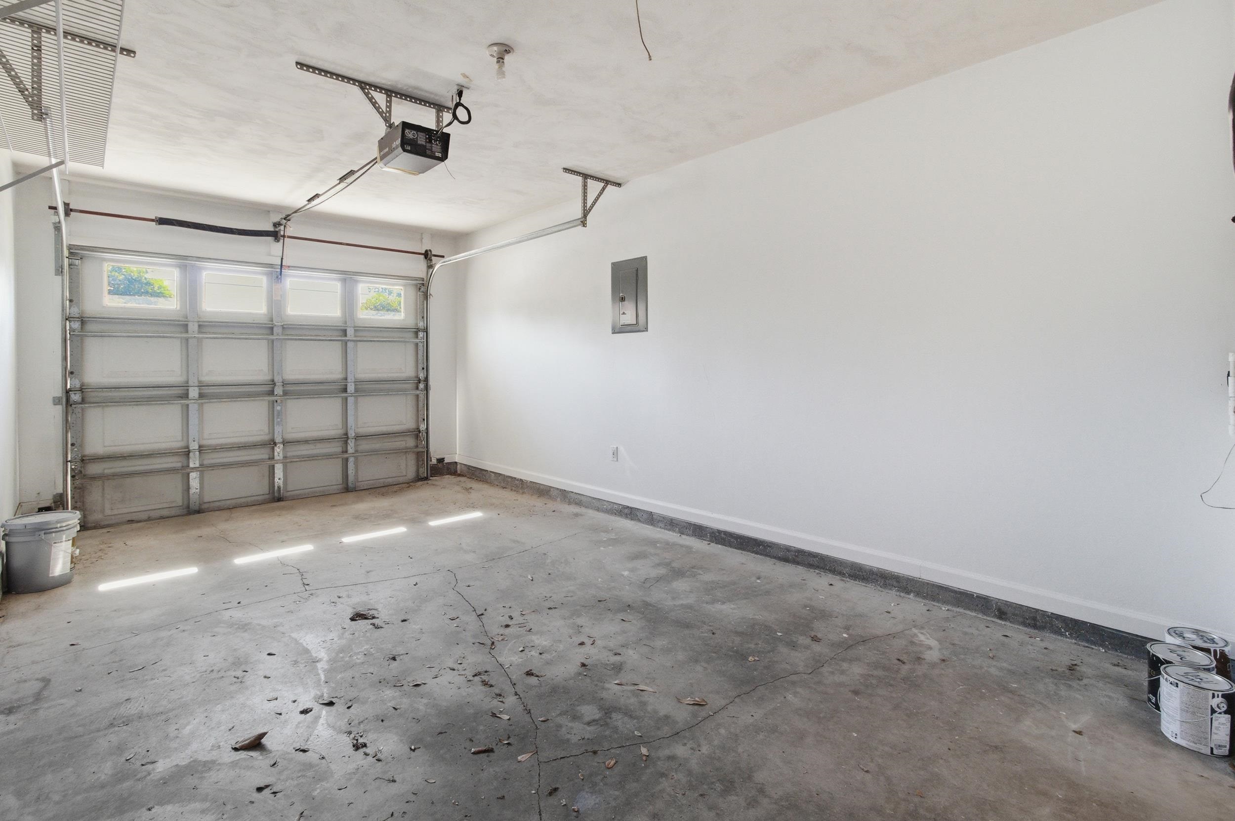 1288 Mosswood Chase