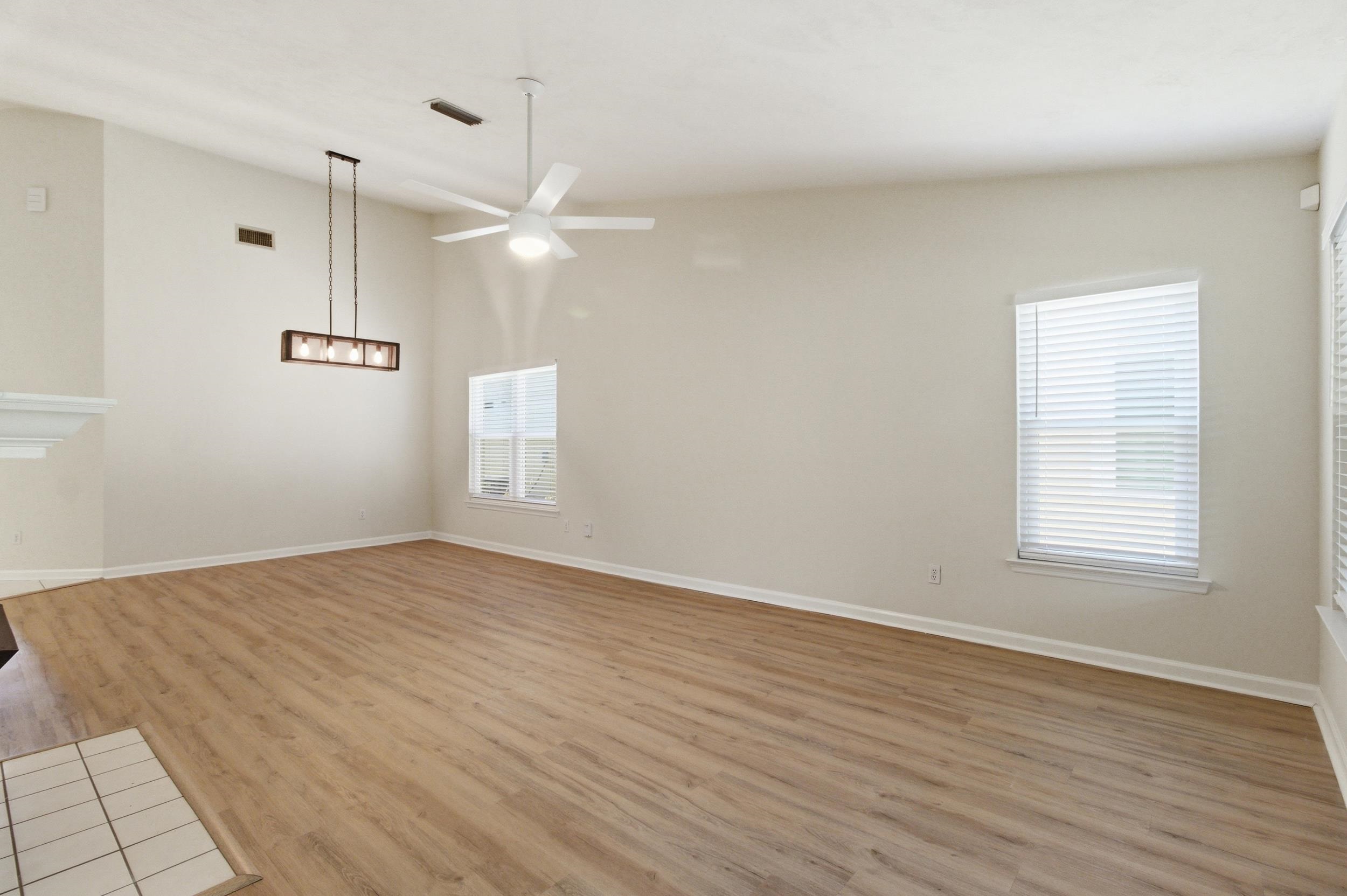 1288 Mosswood Chase