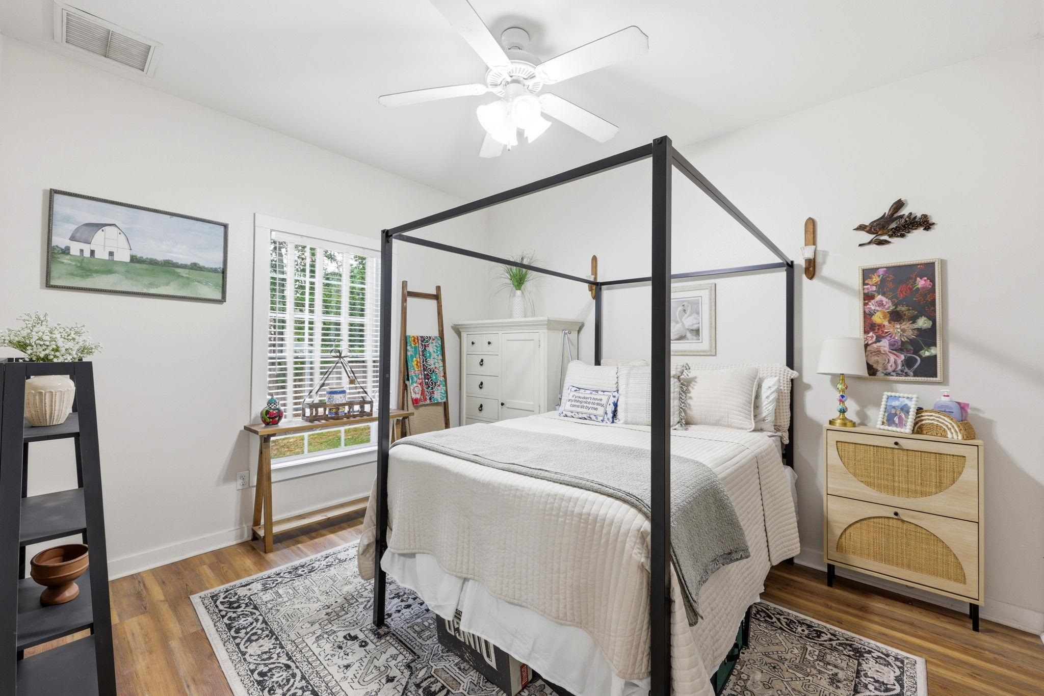 6104 Graypell Trail