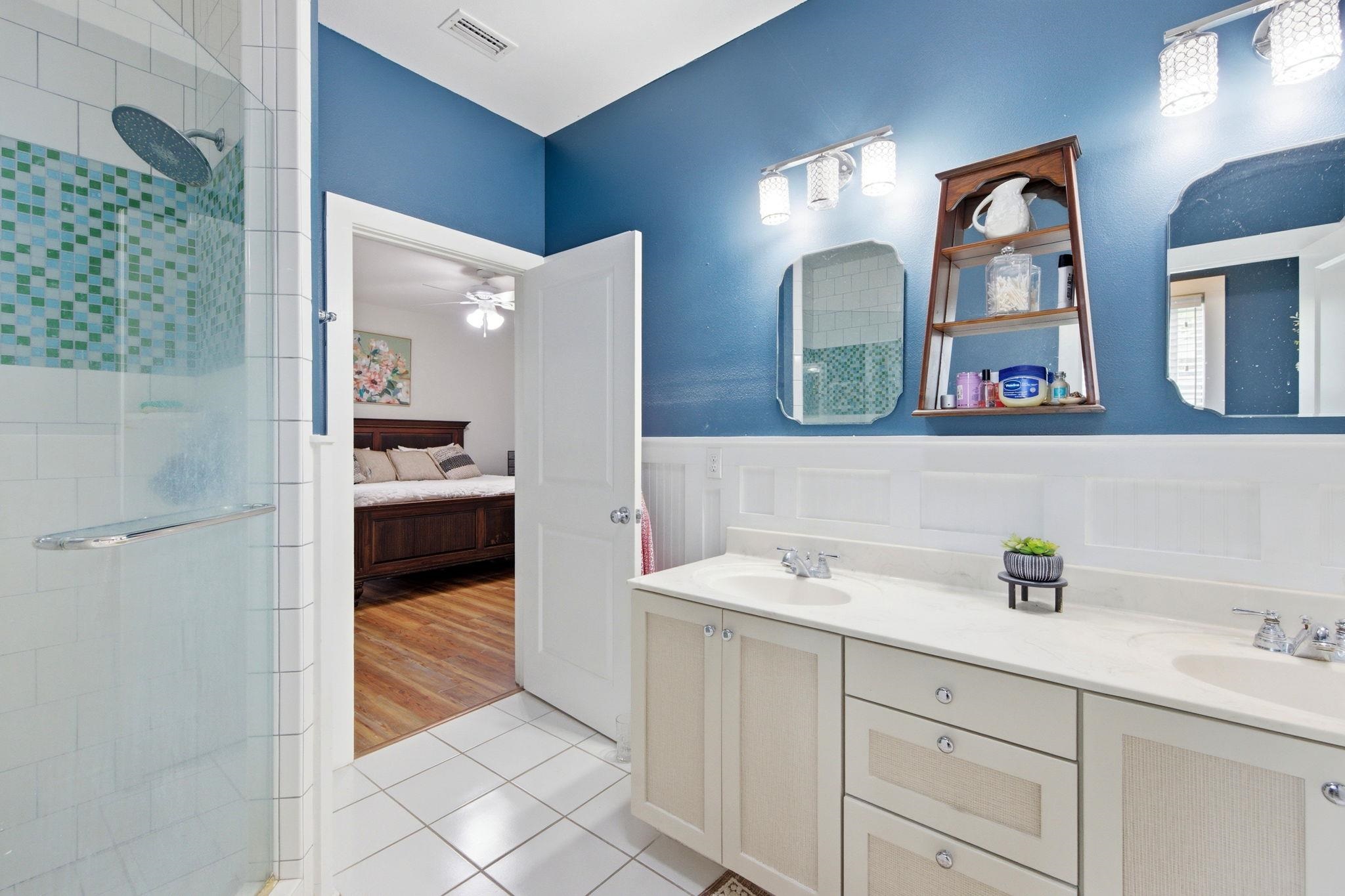 6104 Graypell Trail