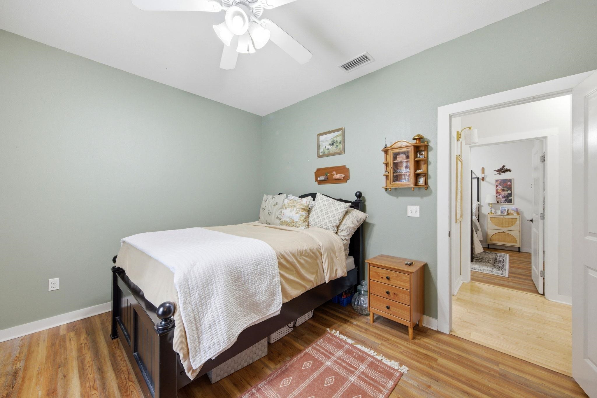 6104 Graypell Trail