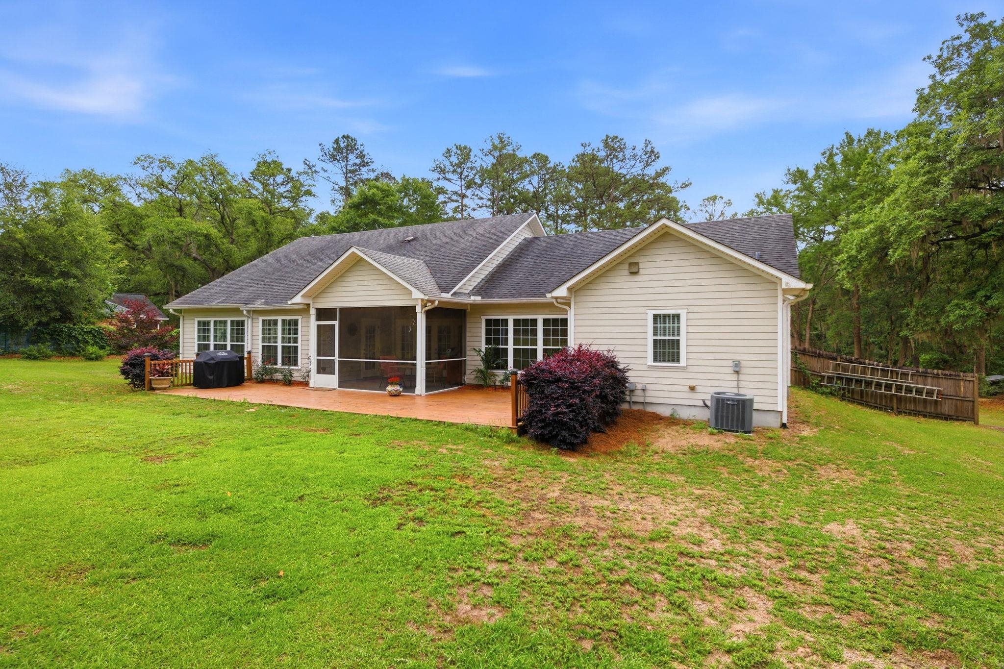 6104 Graypell Trail