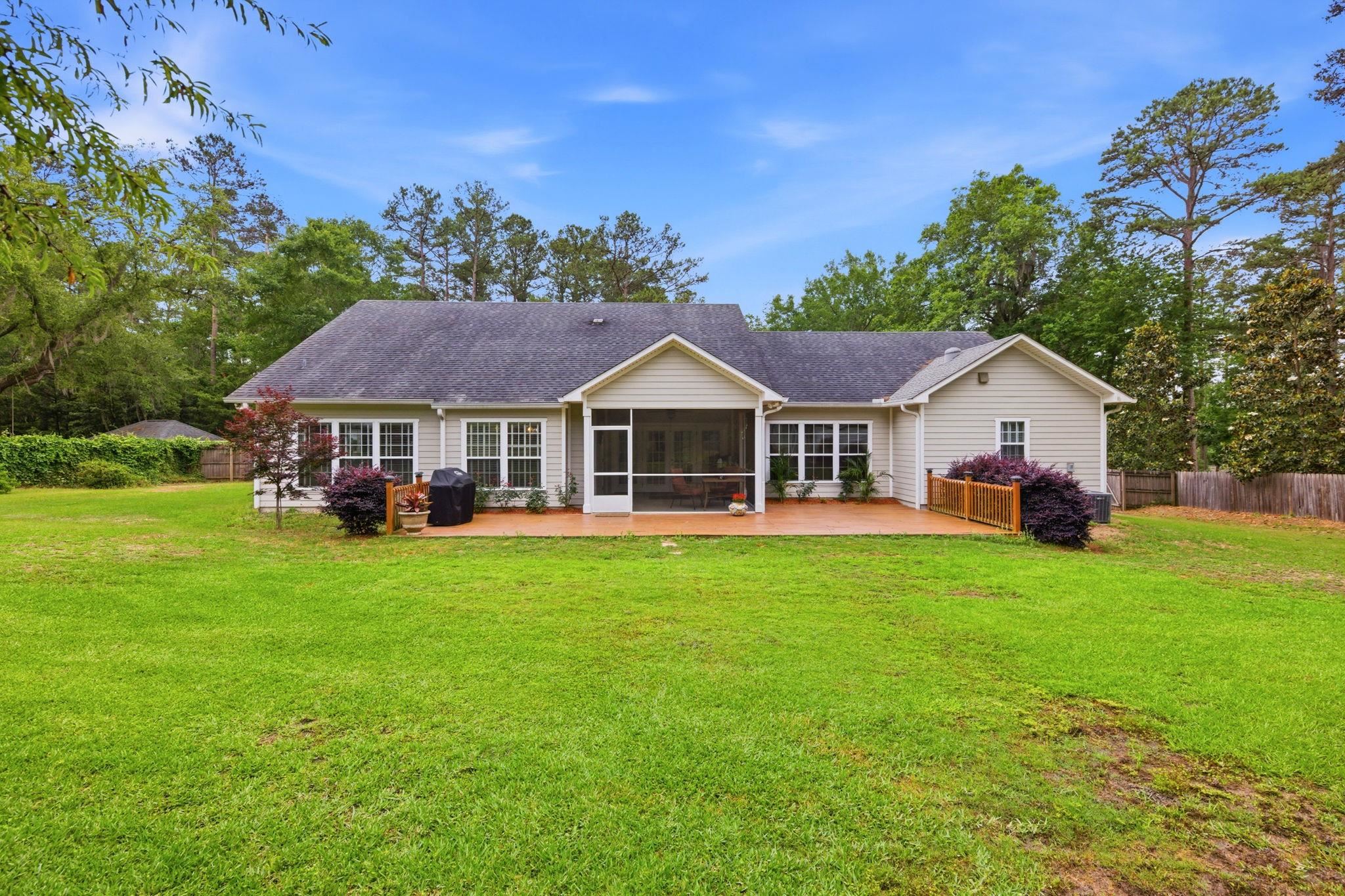 6104 Graypell Trail