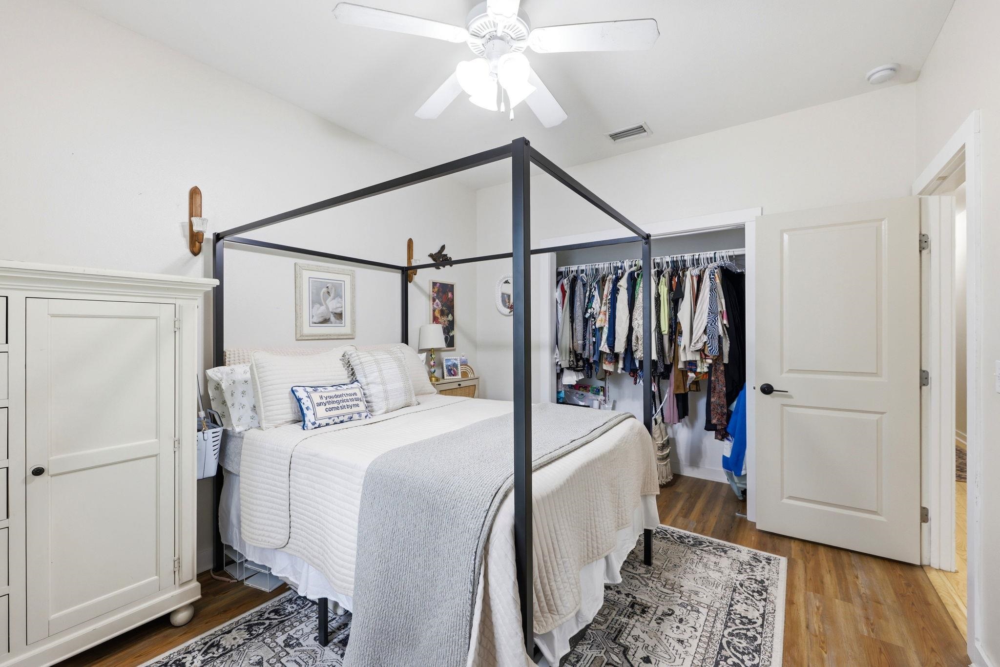 6104 Graypell Trail