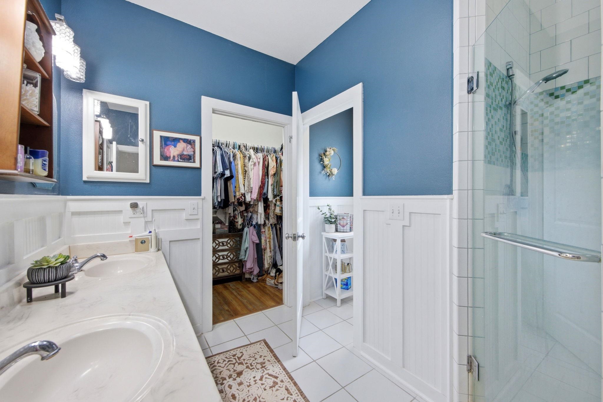 6104 Graypell Trail
