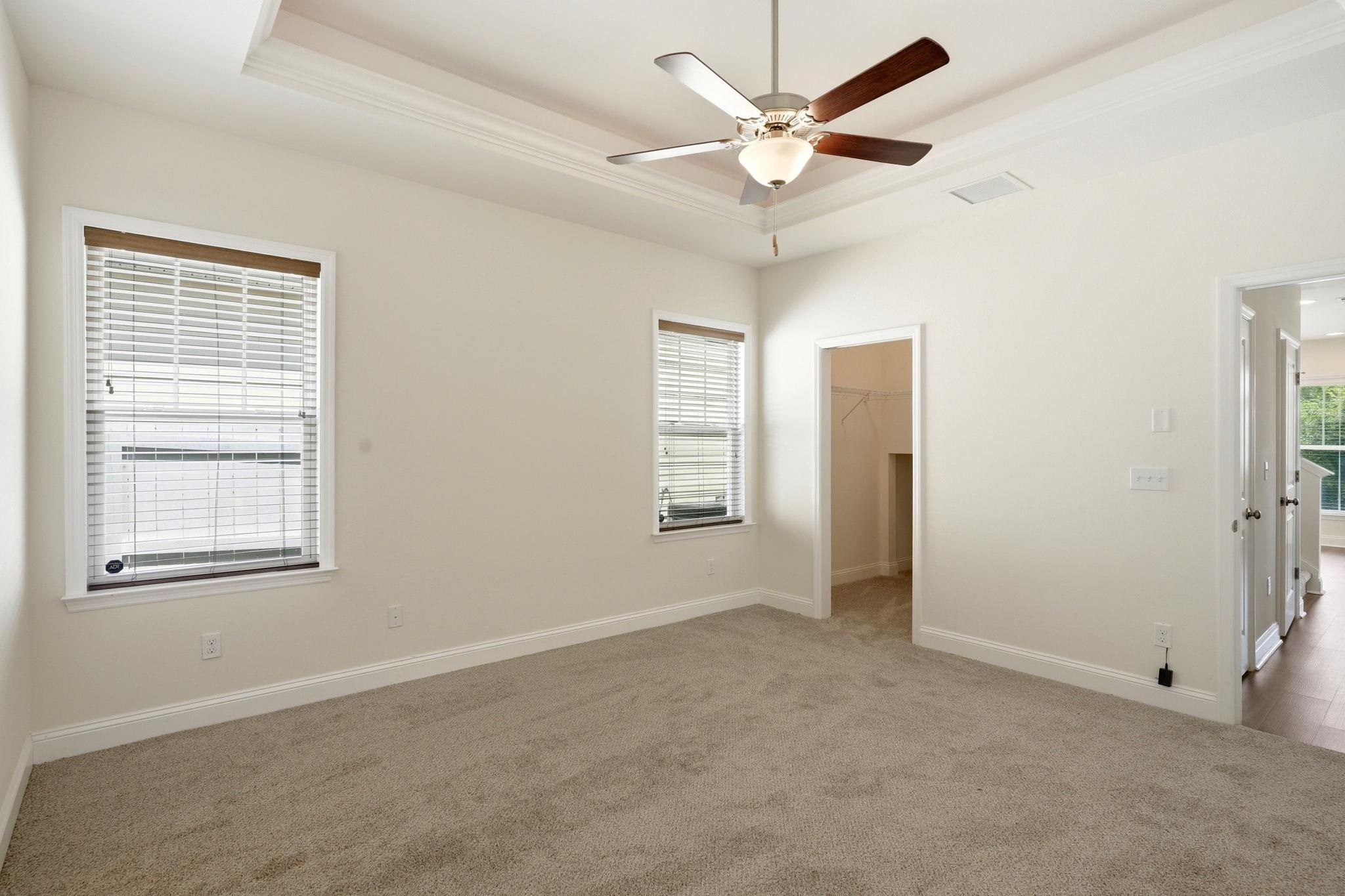 2906 FONTANA Street