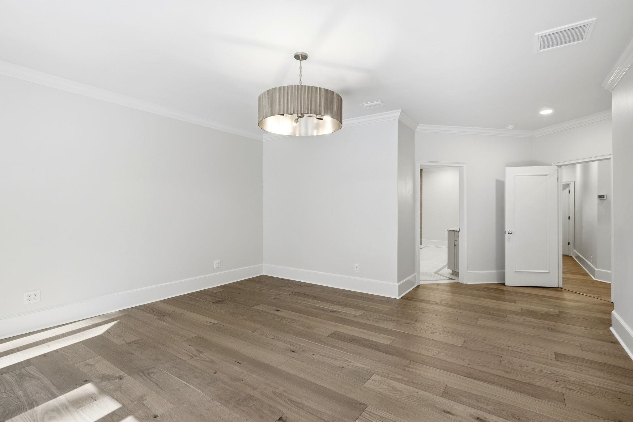 278 E Rosehill Drive