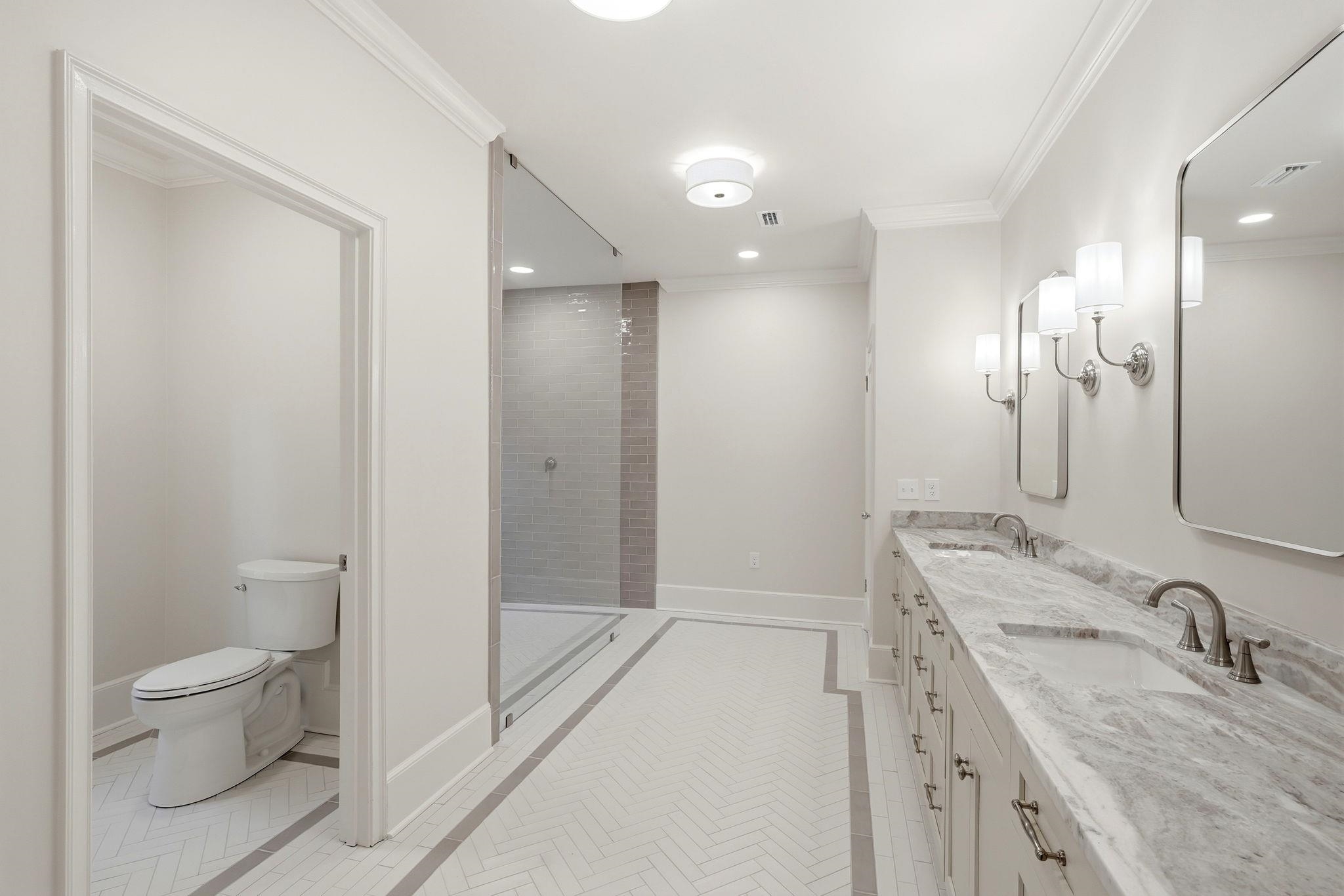 278 E Rosehill Drive