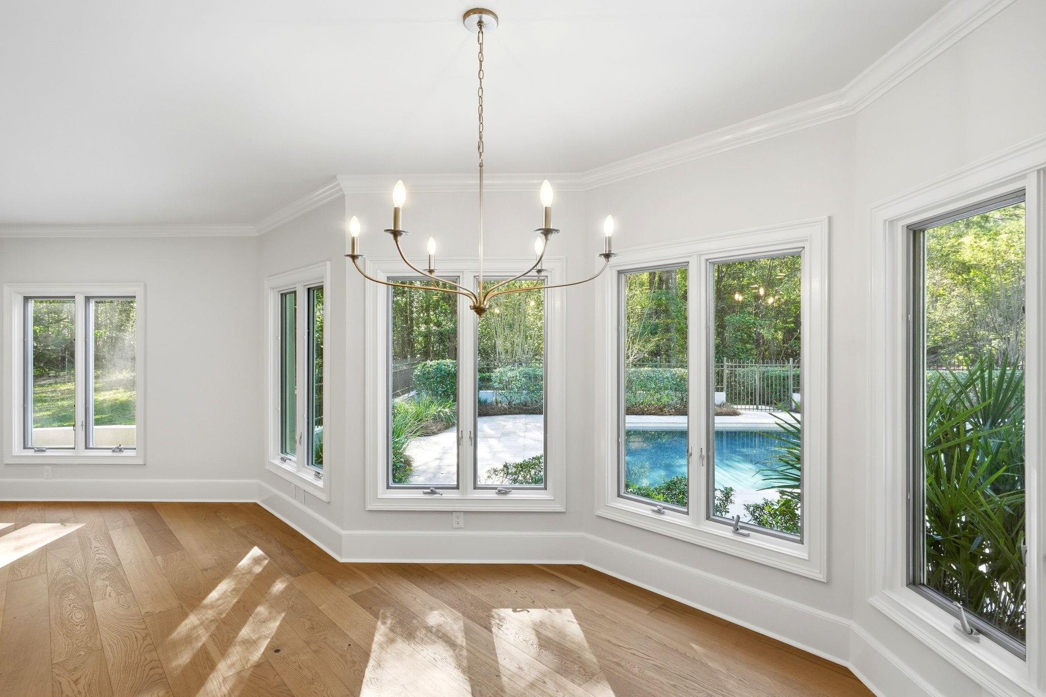 278 E Rosehill Drive