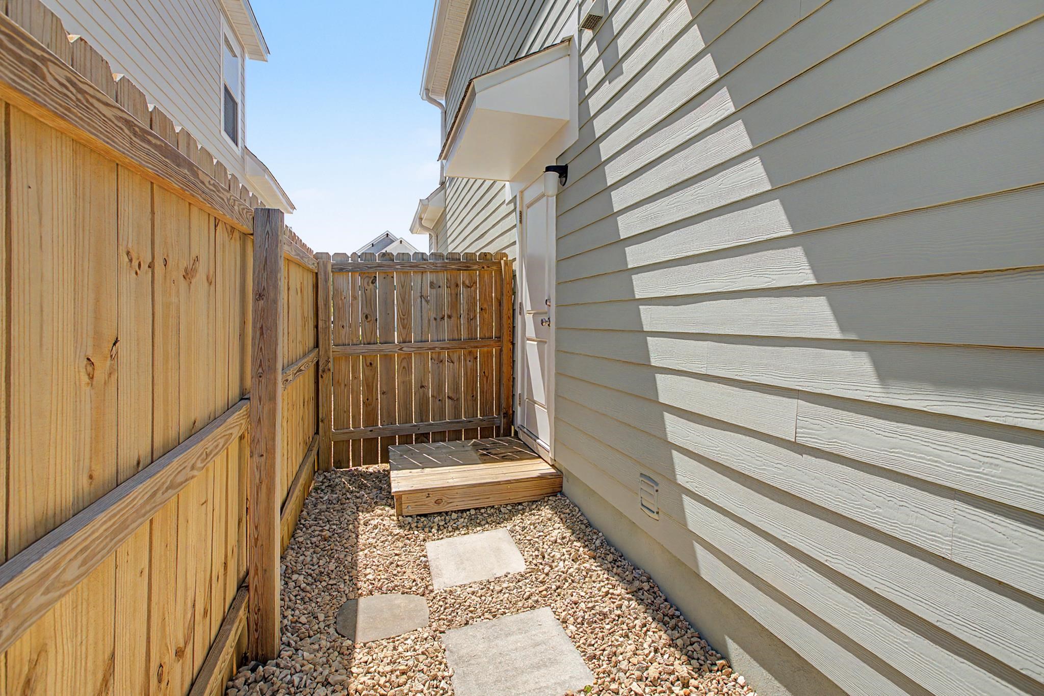 3724 Meadow Vista Lane
