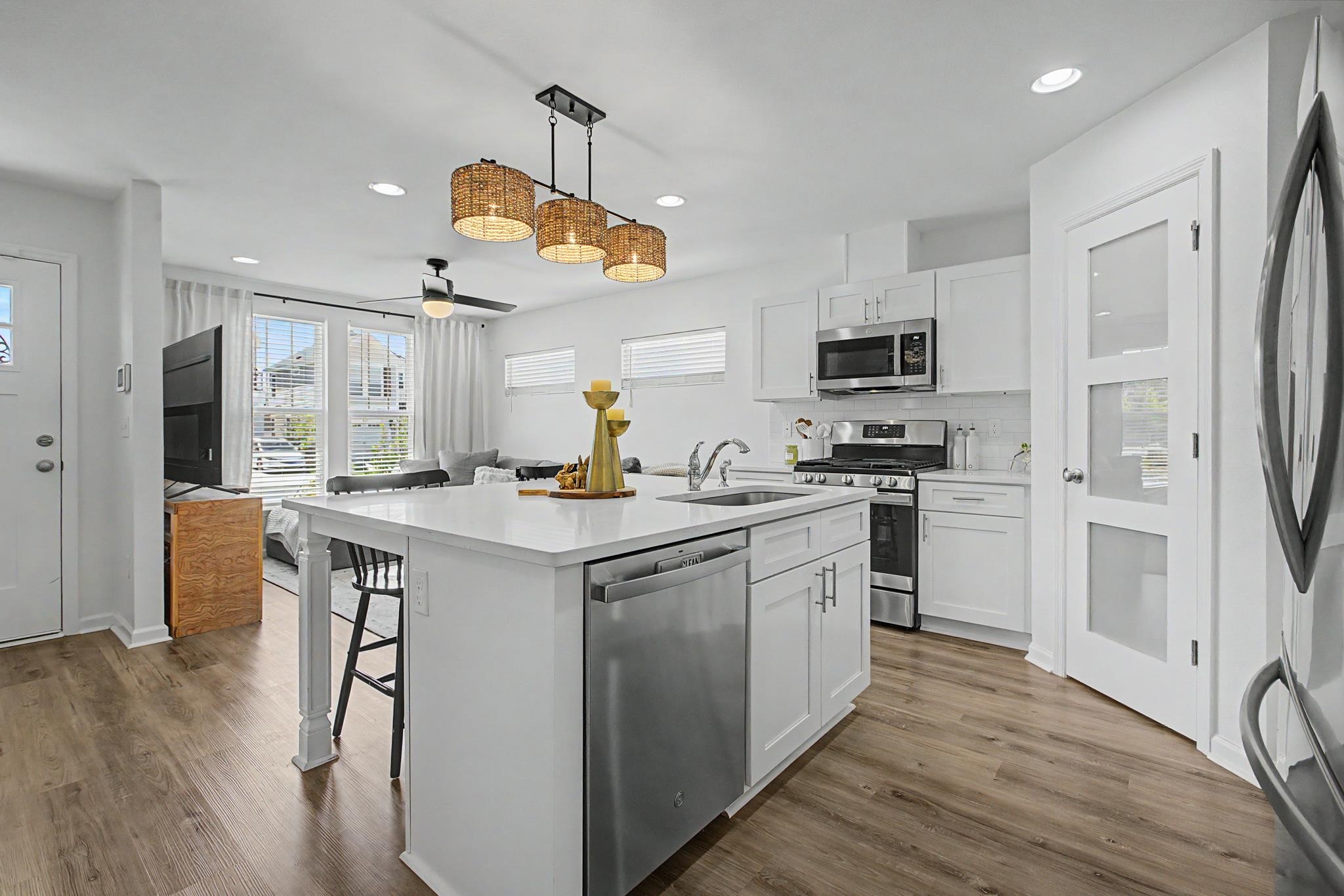 3724 Meadow Vista Lane