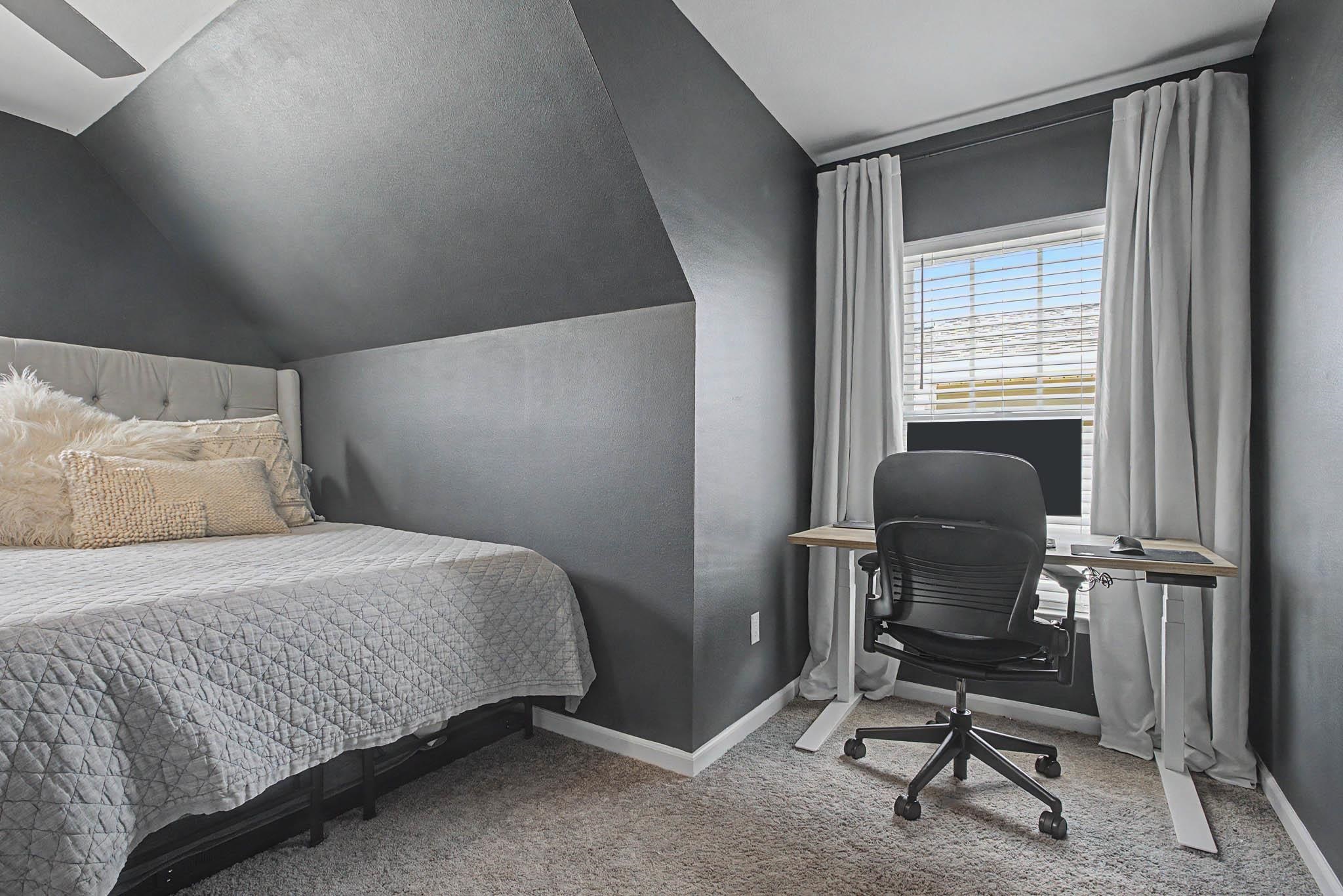3724 Meadow Vista Lane