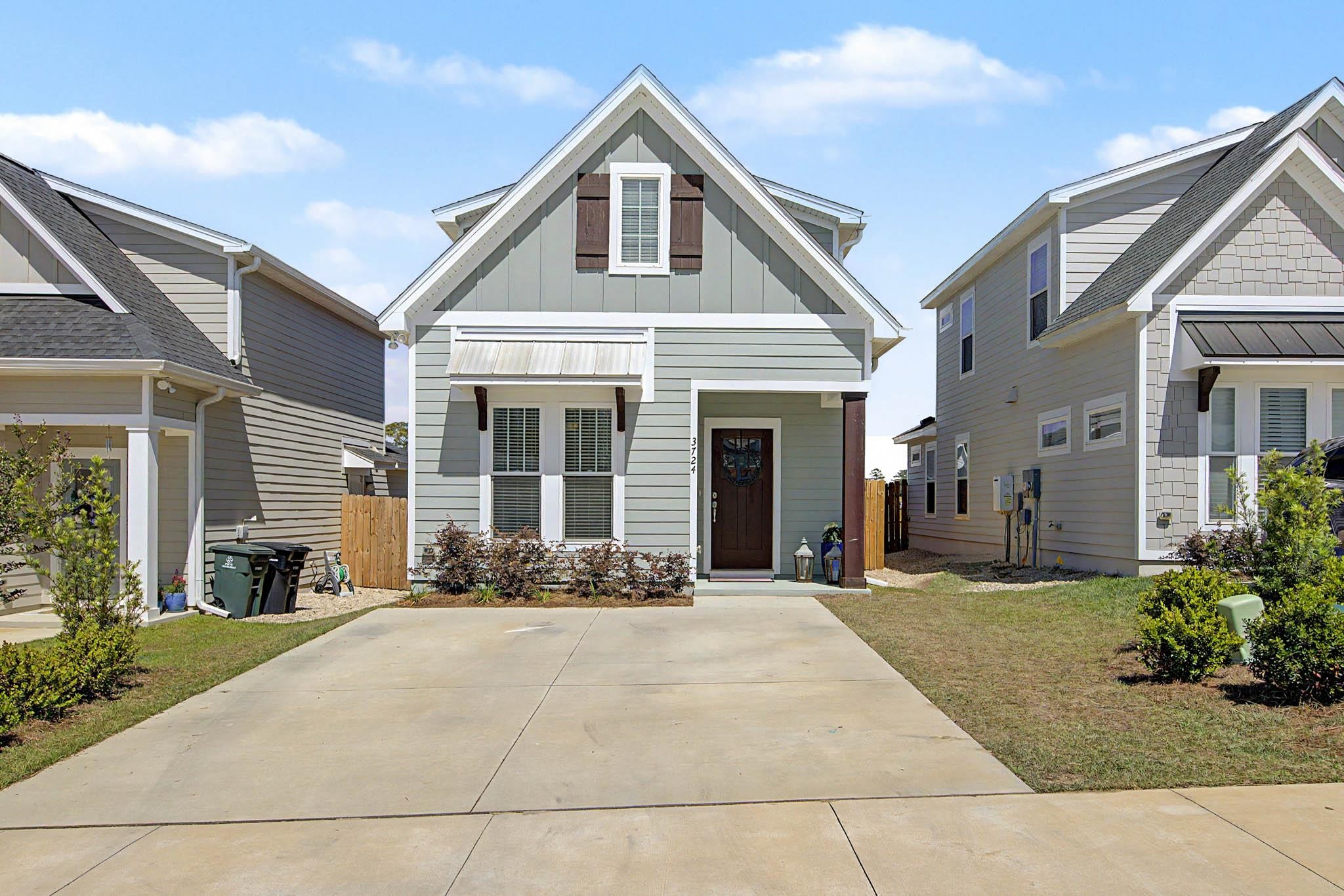 3724 Meadow Vista Lane