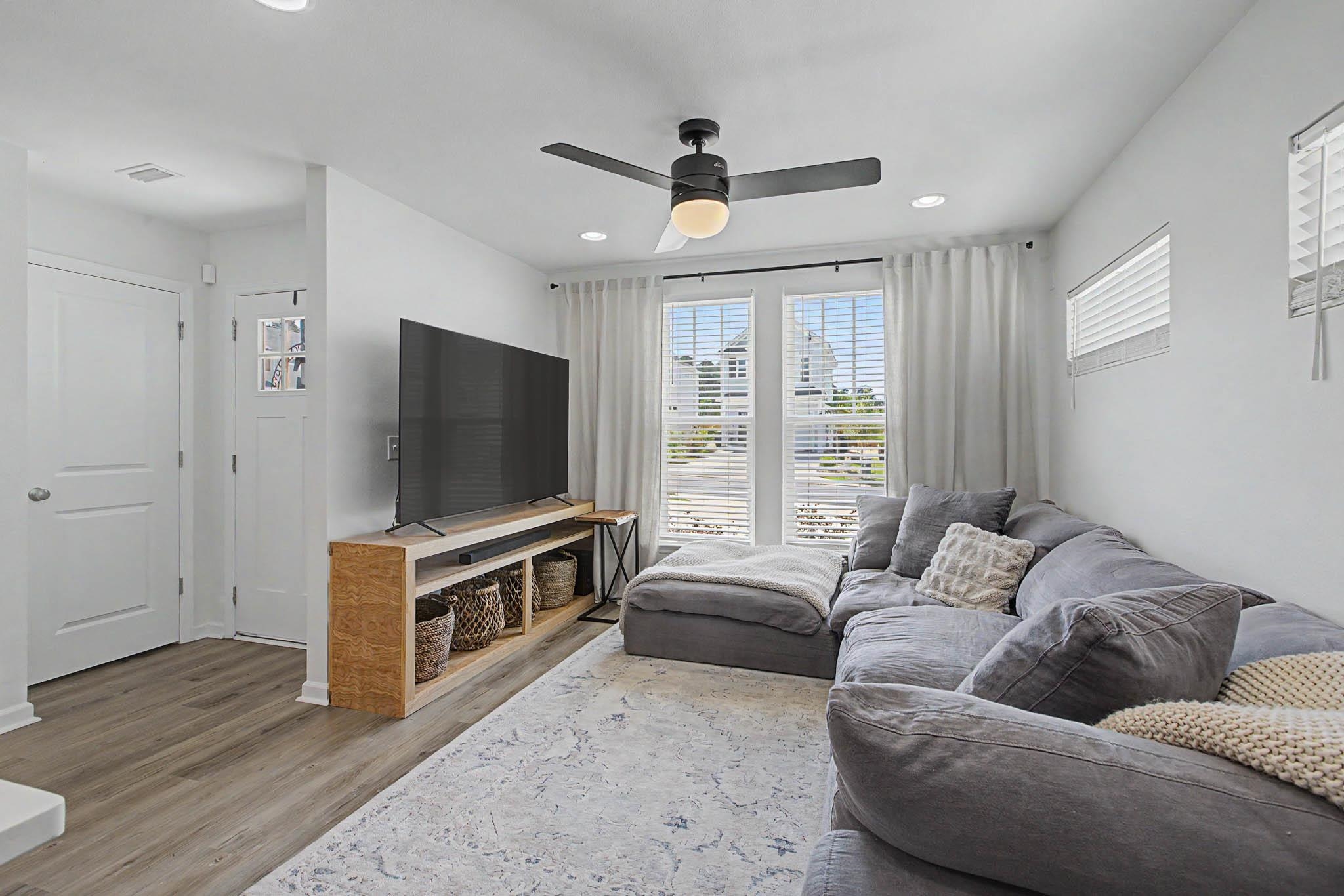 3724 Meadow Vista Lane