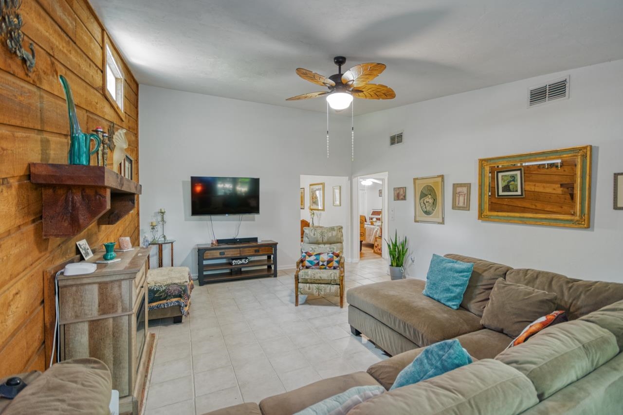 2576 Panther Creek Road