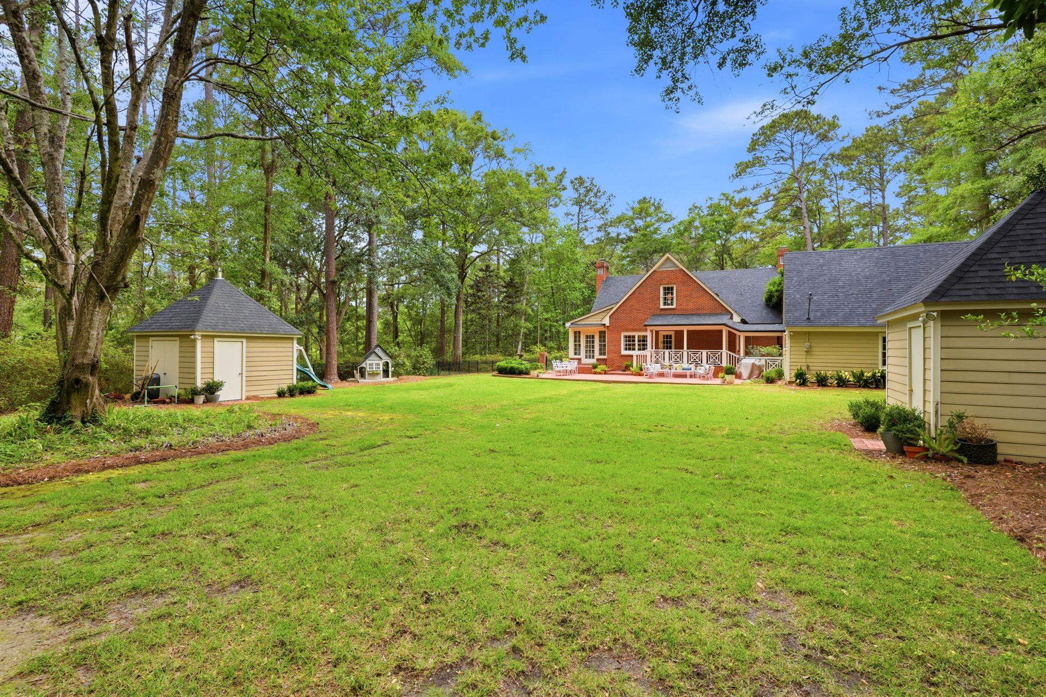7042 Duck Cove Road