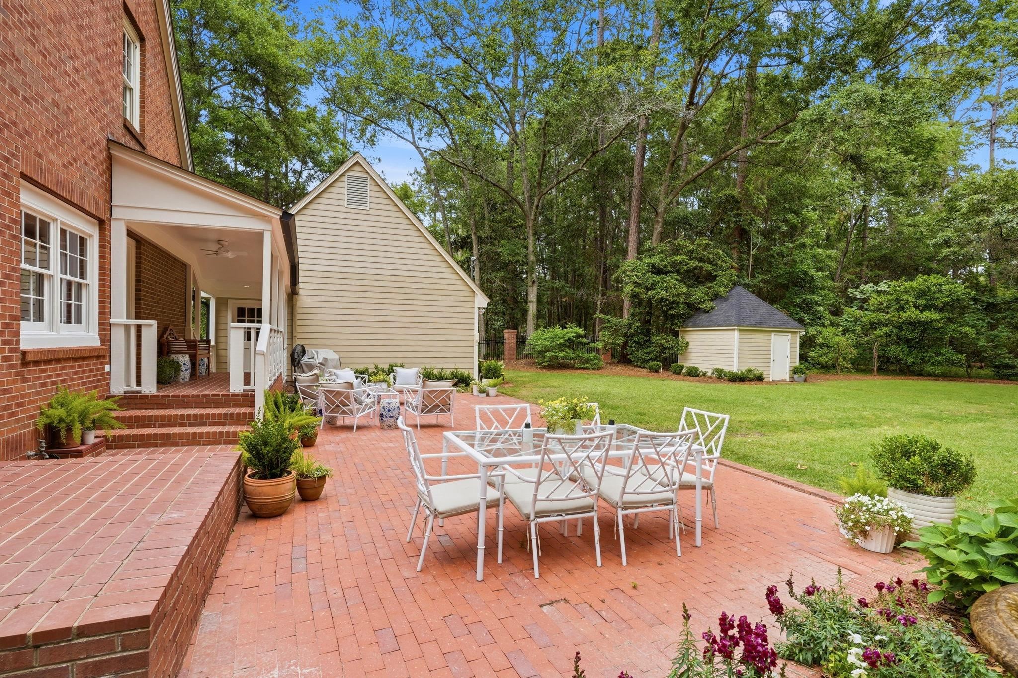 7042 Duck Cove Road