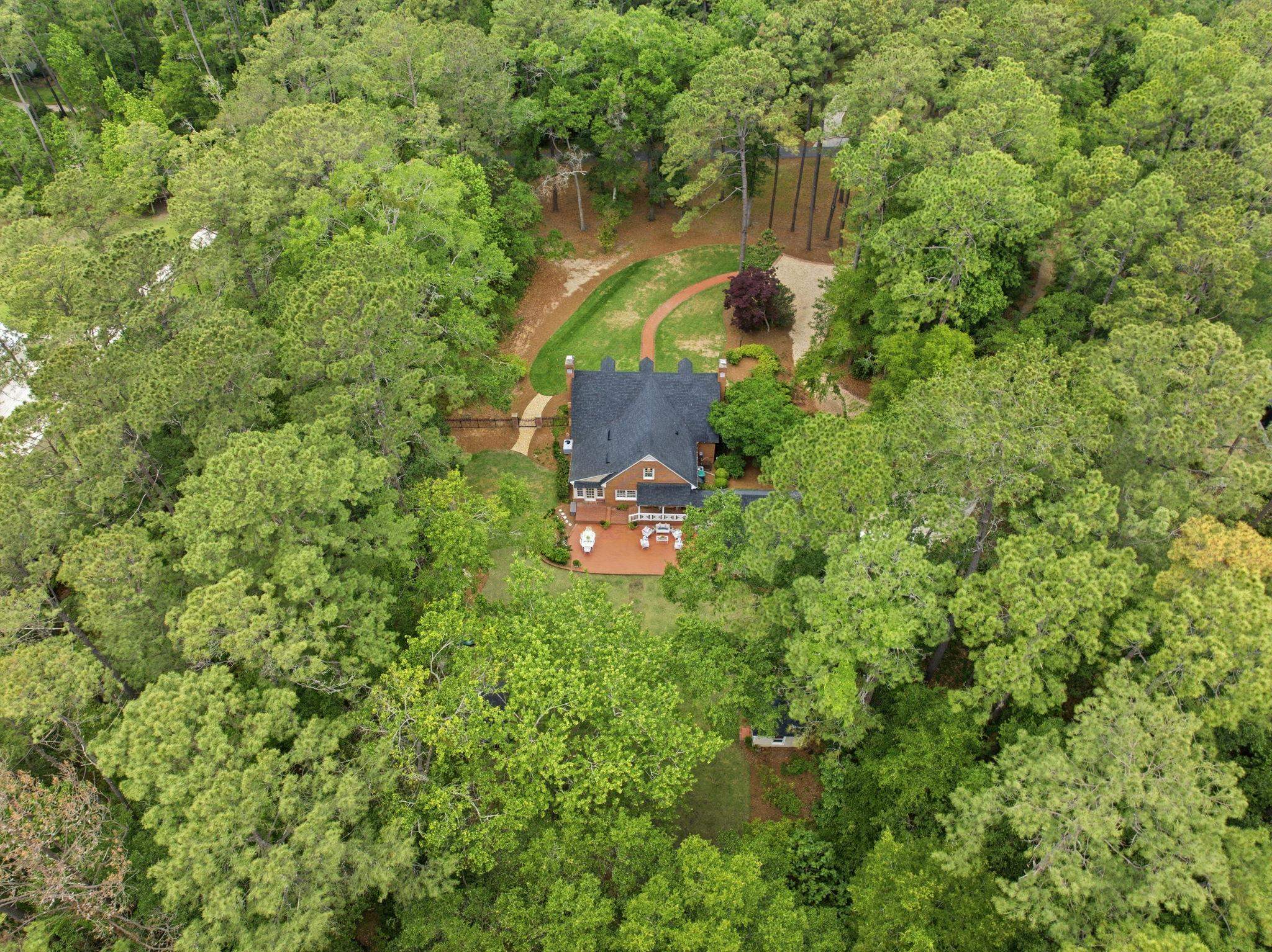 7042 Duck Cove Road