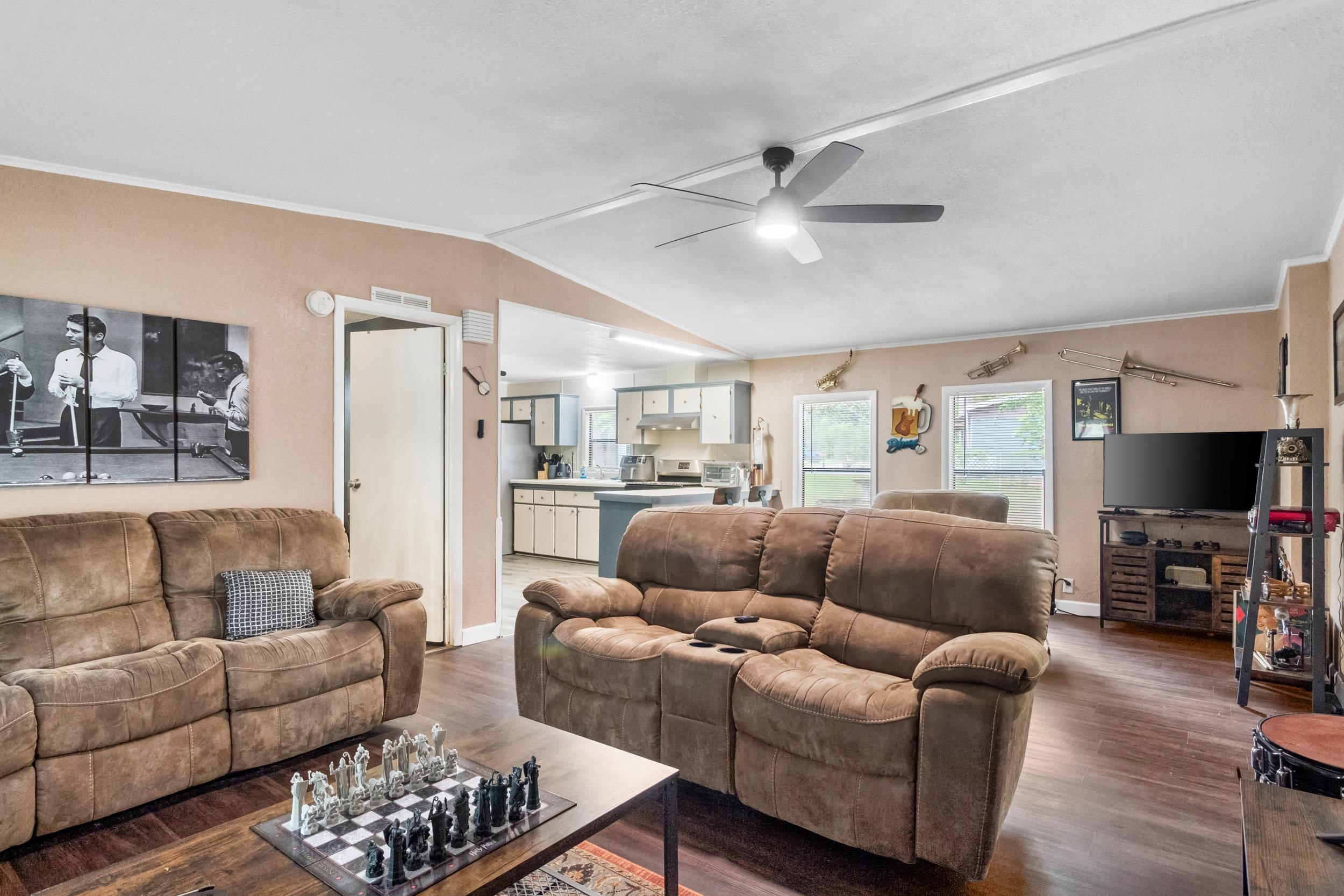 7772 Rocky Comfort Lane