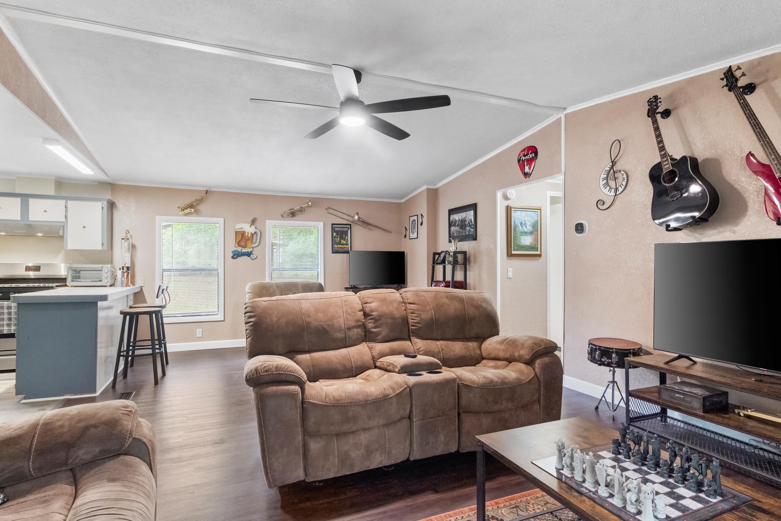 7772 Rocky Comfort Lane