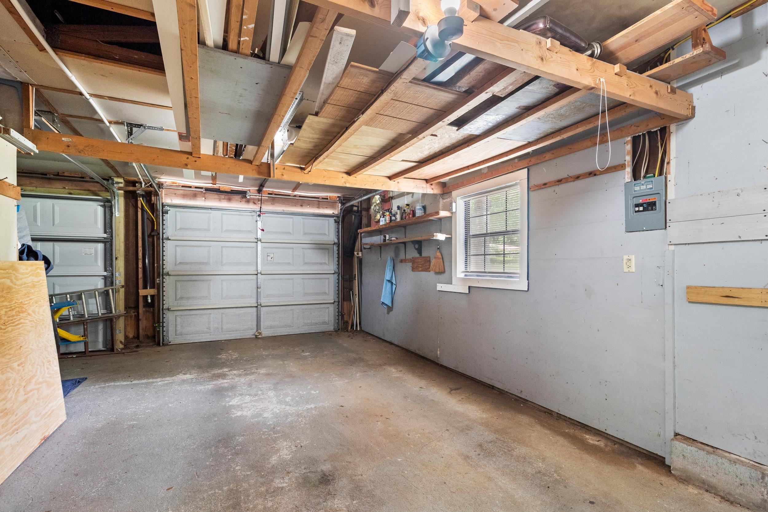 7772 Rocky Comfort Lane