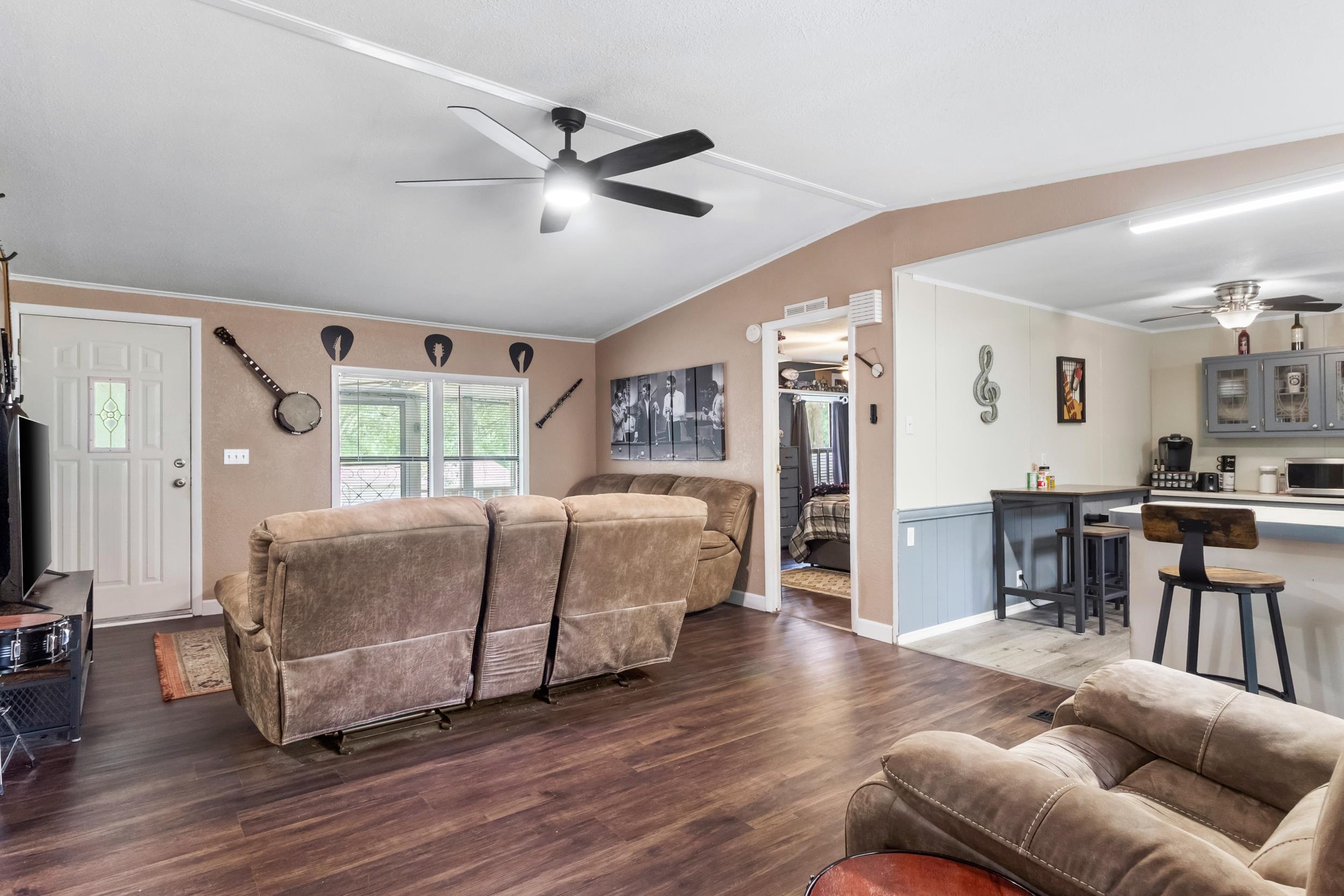 7772 Rocky Comfort Lane