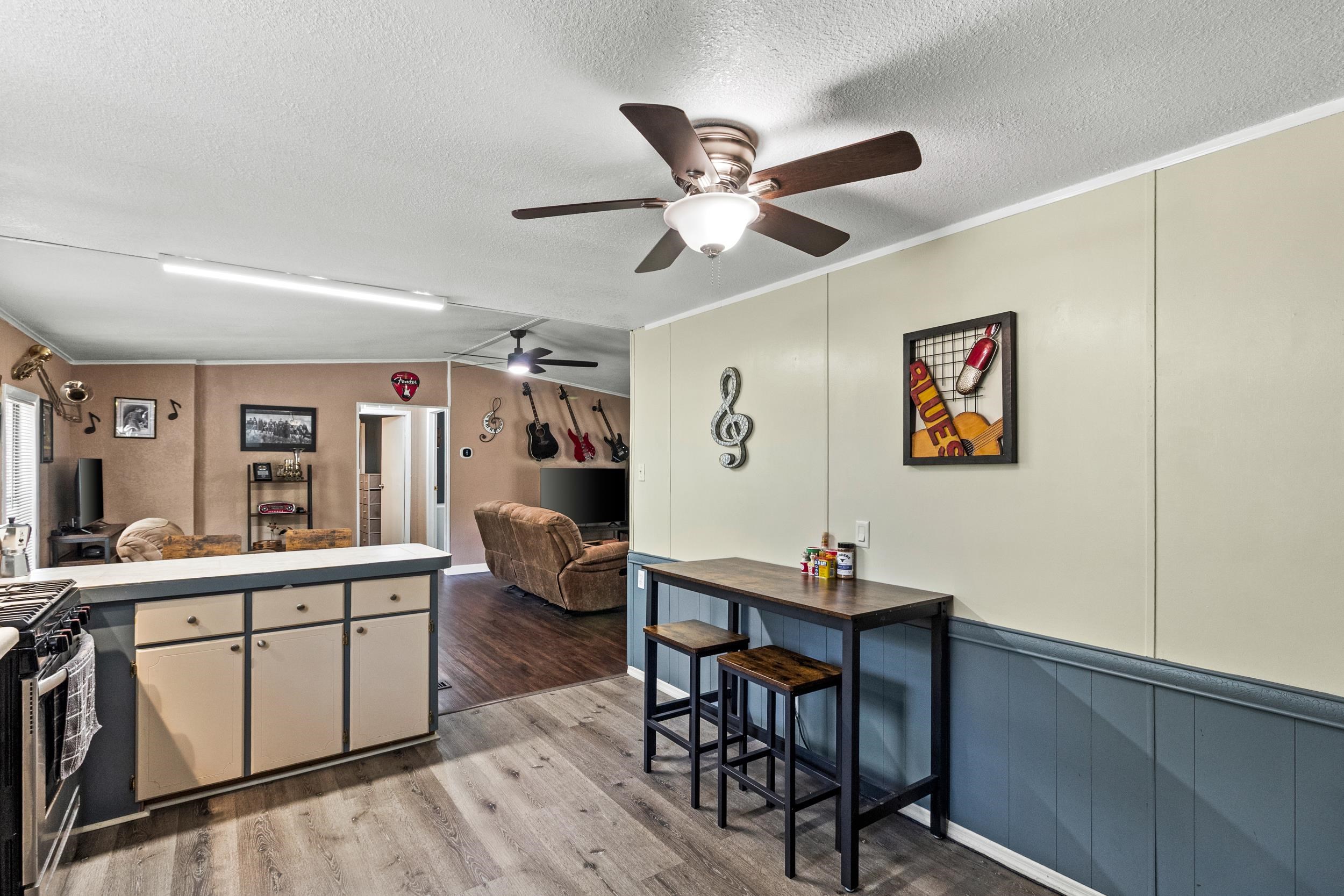 7772 Rocky Comfort Lane