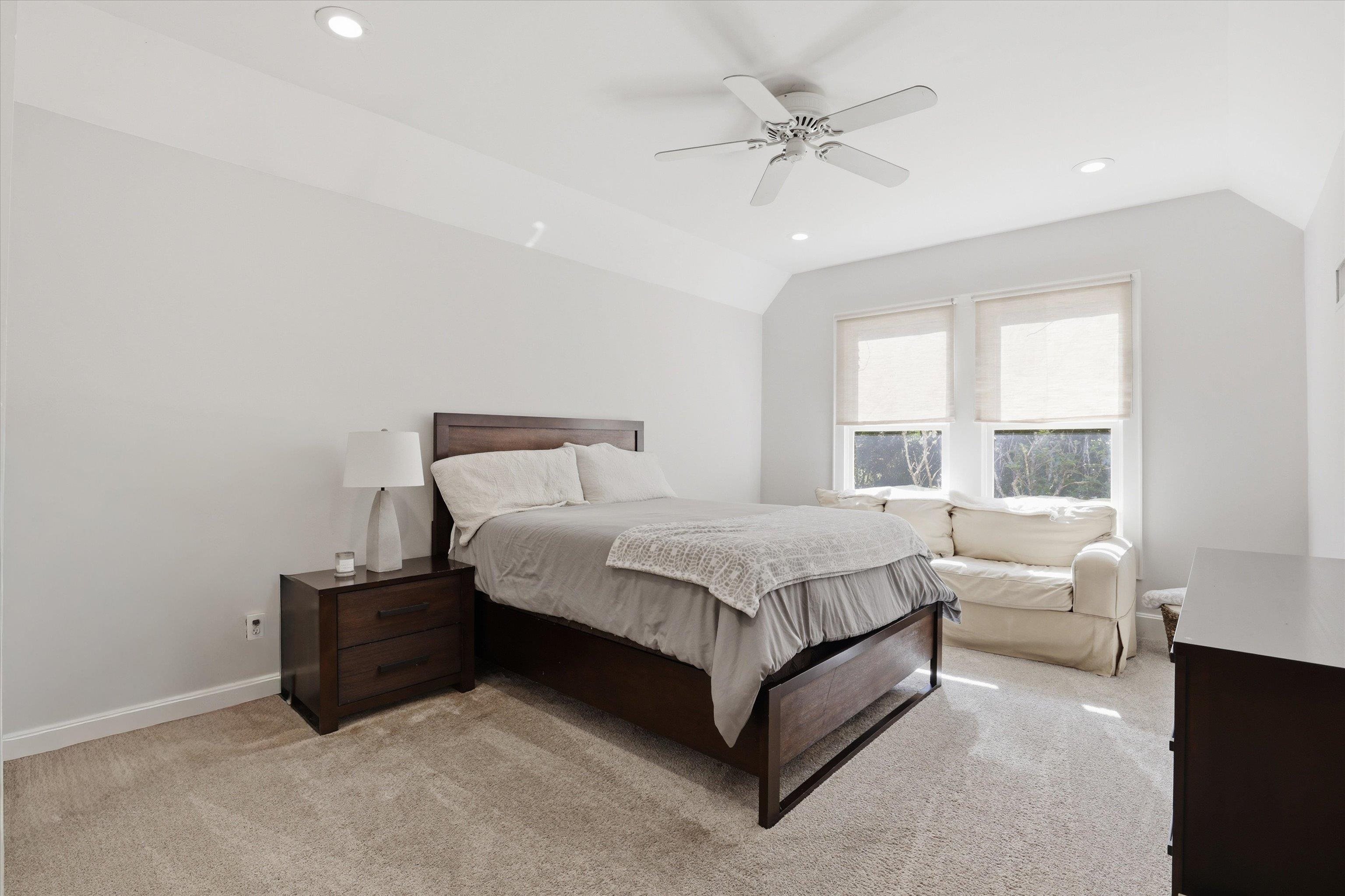 5992 Hardy Croom Court